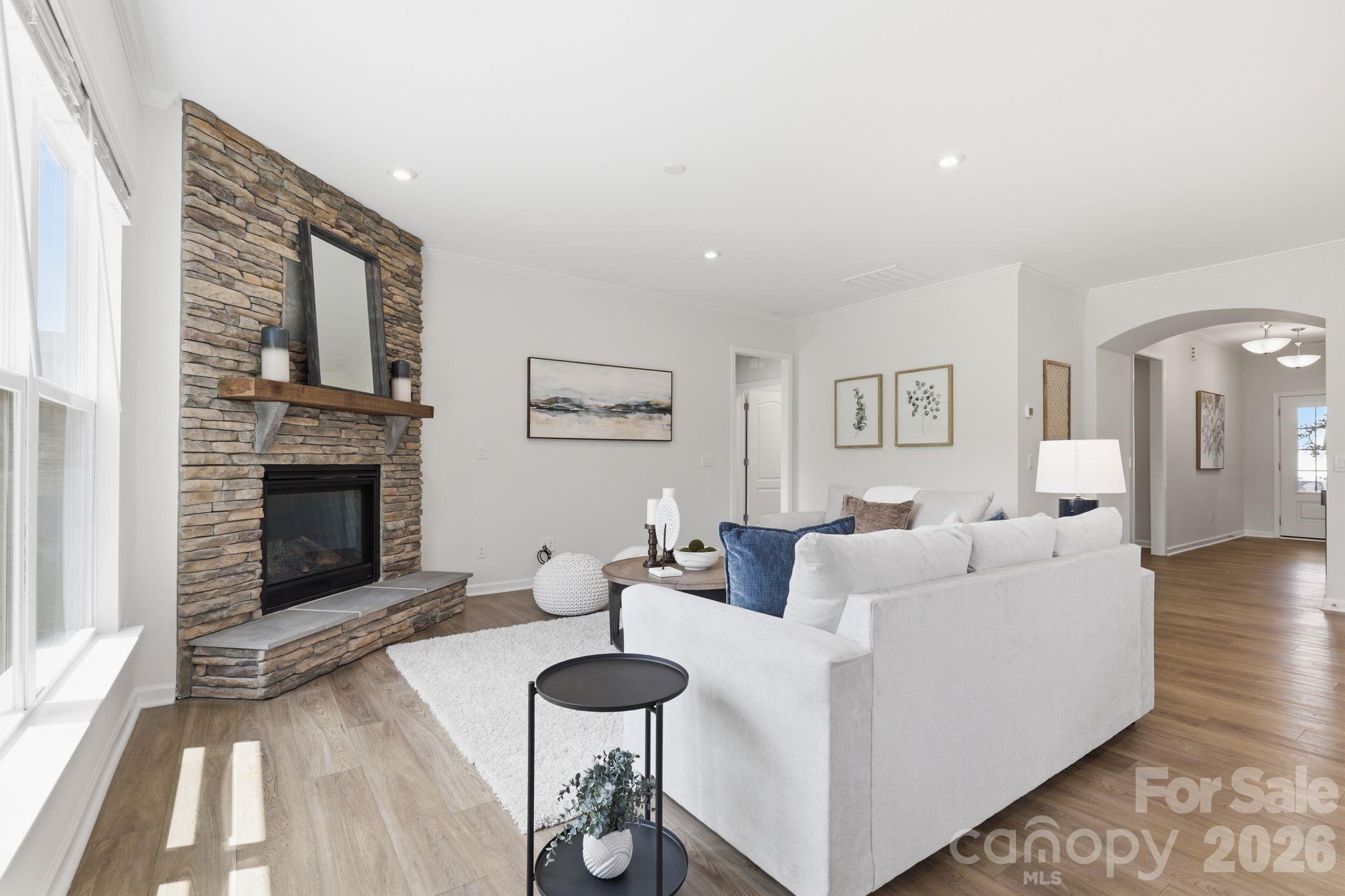 13704 Berkley Avenue Property Photo 7