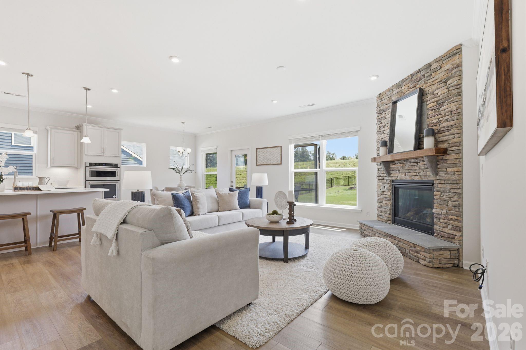 13704 Berkley Avenue Property Photo 8