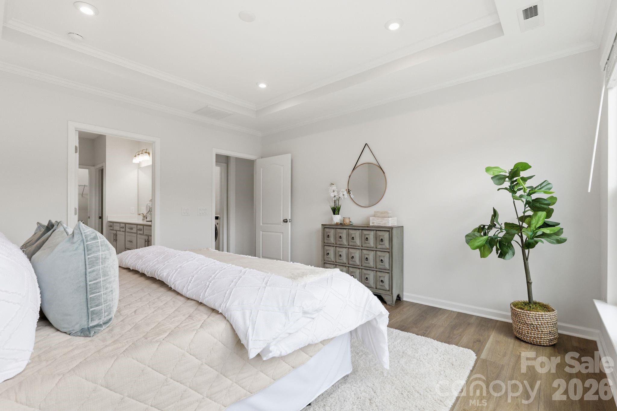 13704 Berkley Avenue Property Photo 14