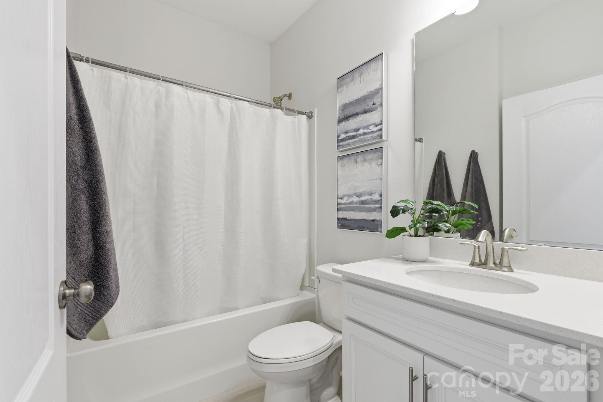 13704 Berkley Avenue Property Photo 23