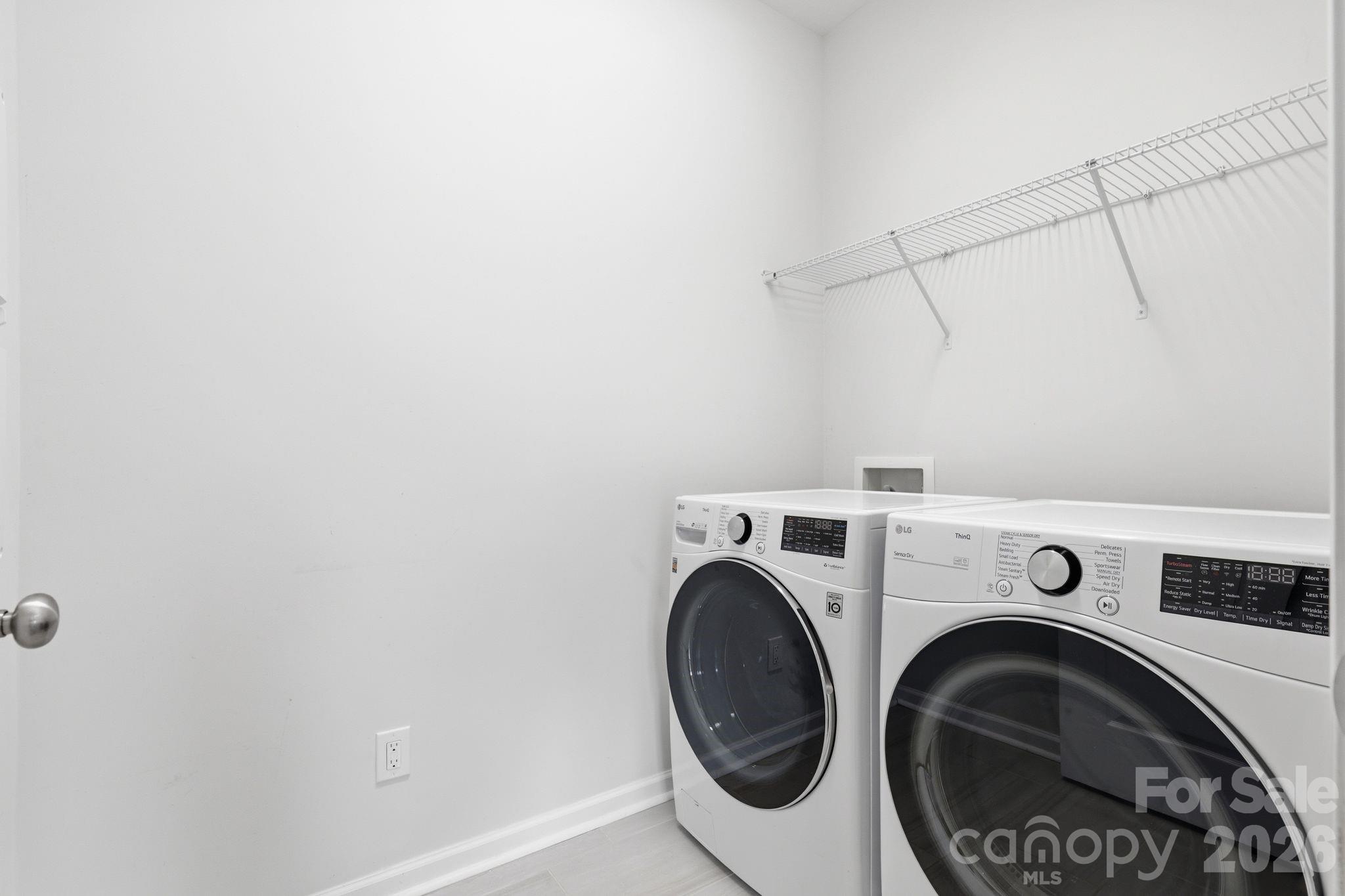 13704 Berkley Avenue Property Photo 25