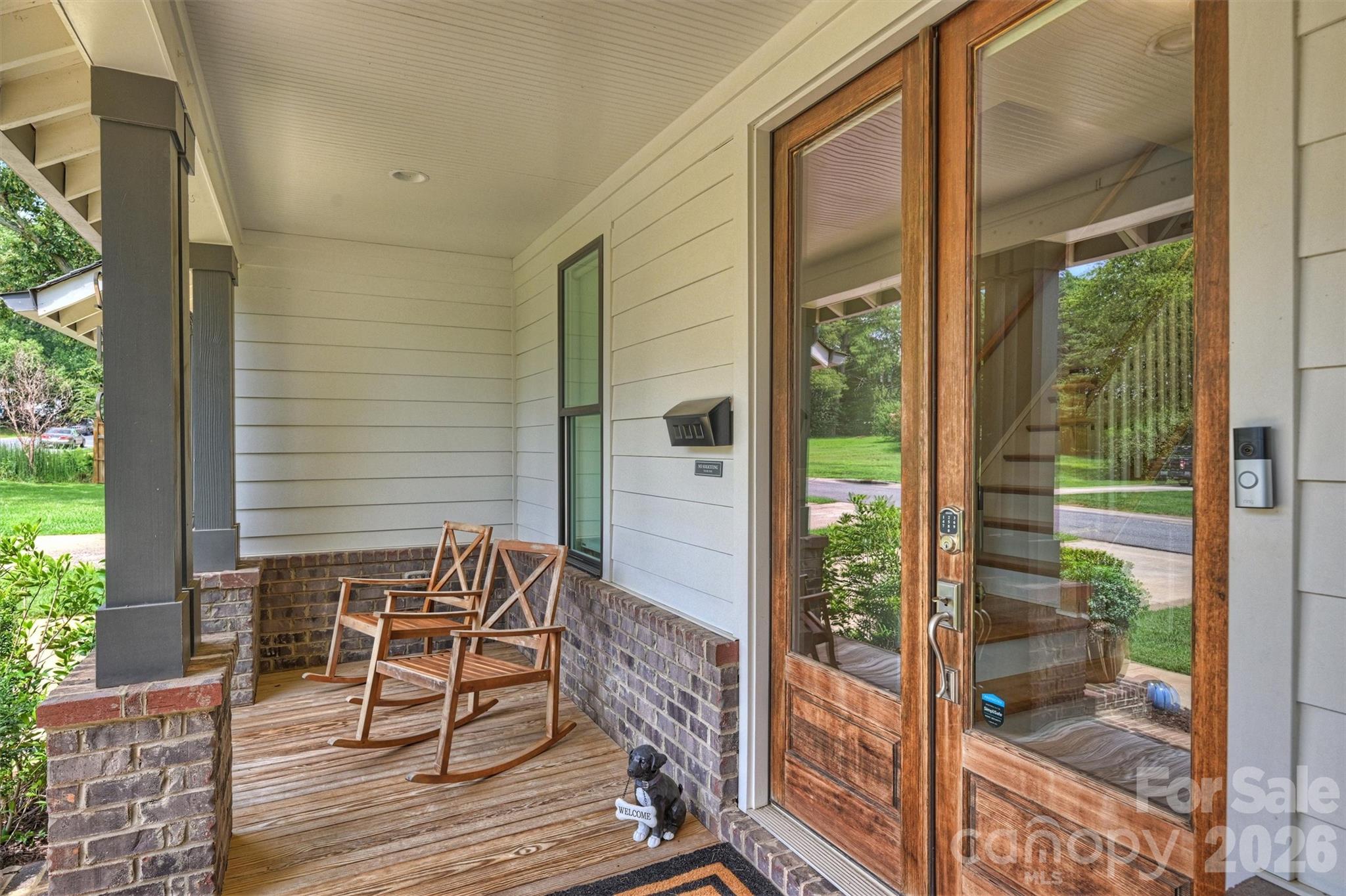 215 Hartford Avenue Property Photo 4