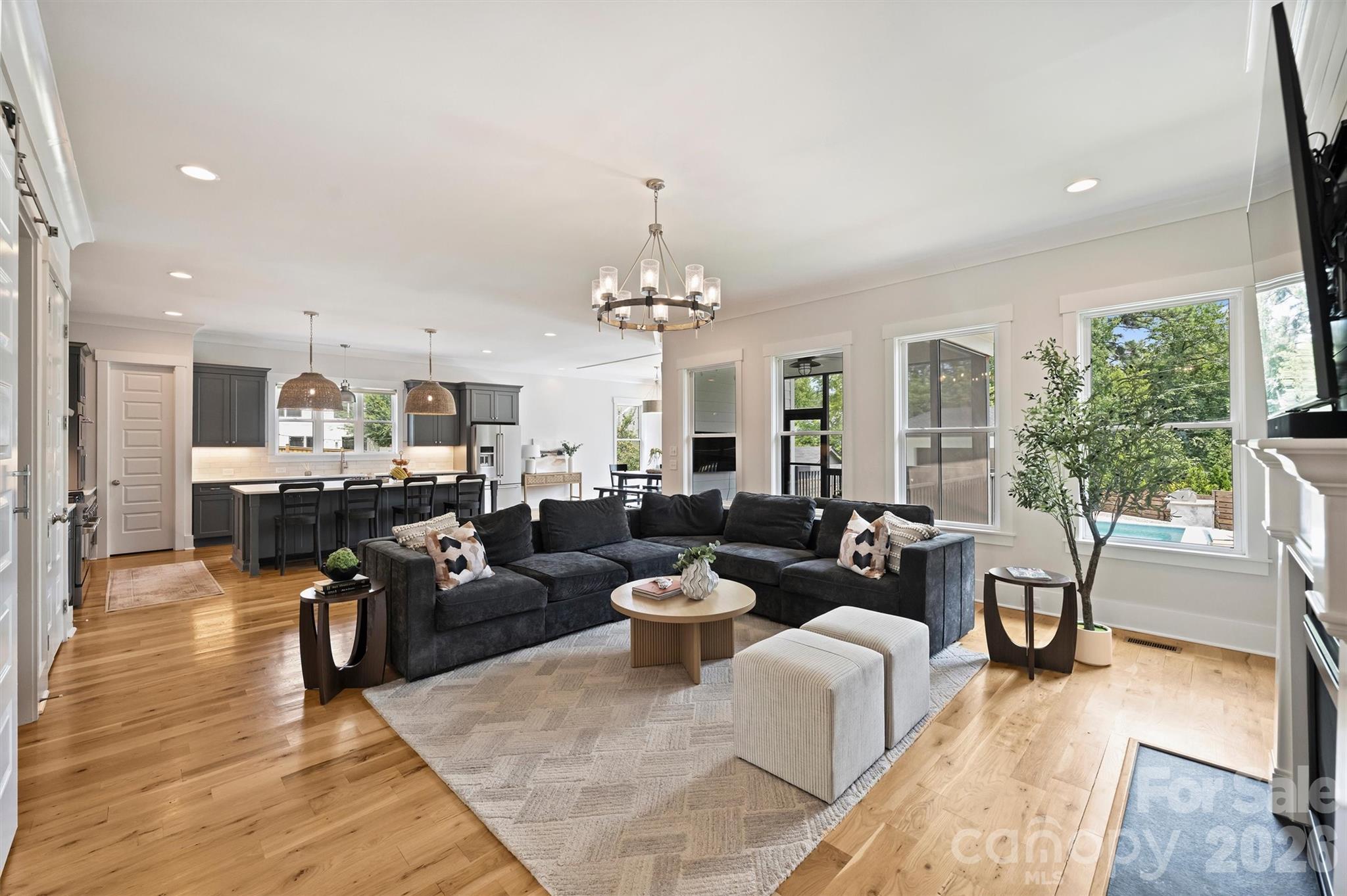 215 Hartford Avenue Property Photo 8