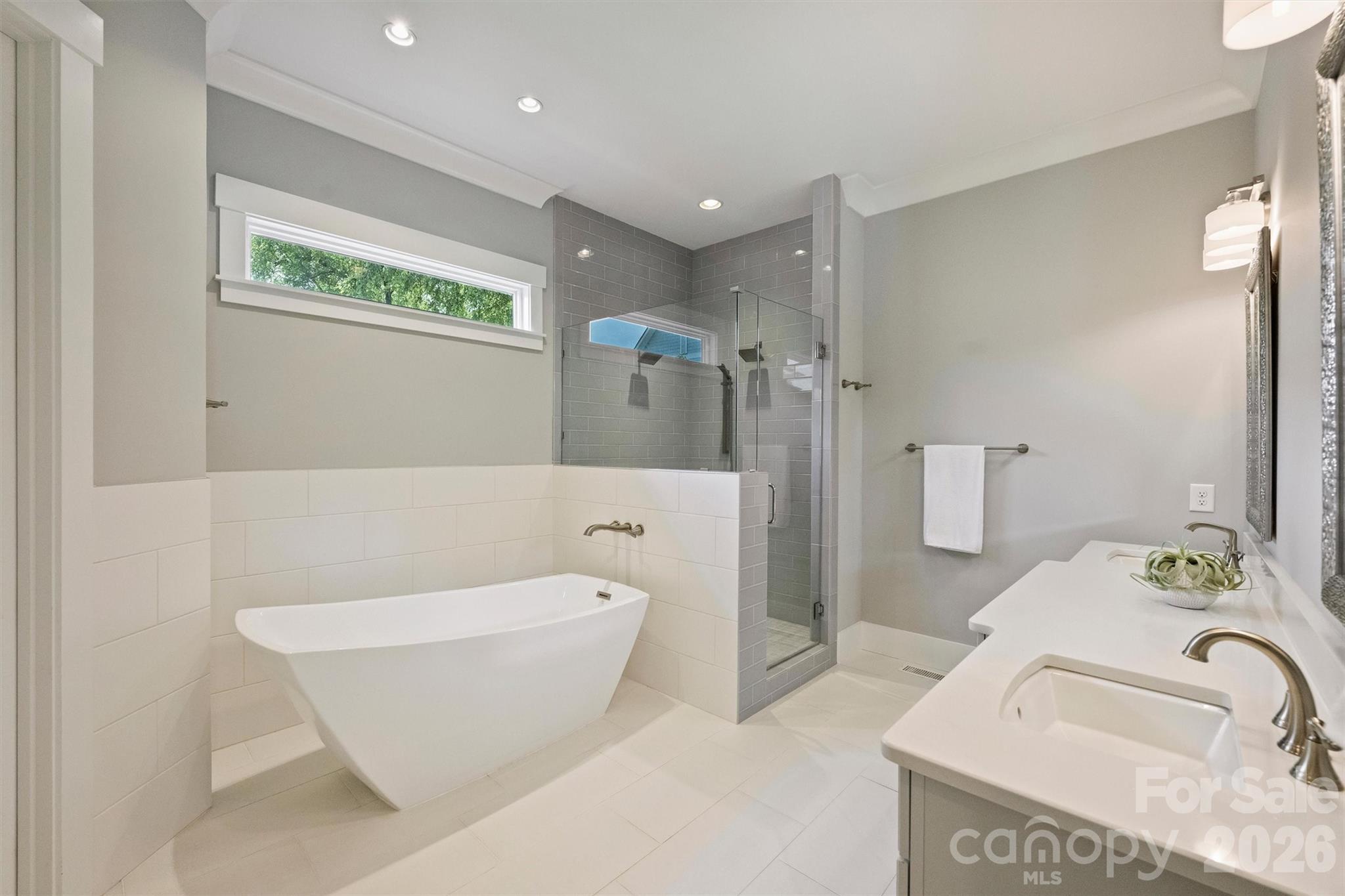 215 Hartford Avenue Property Photo 25