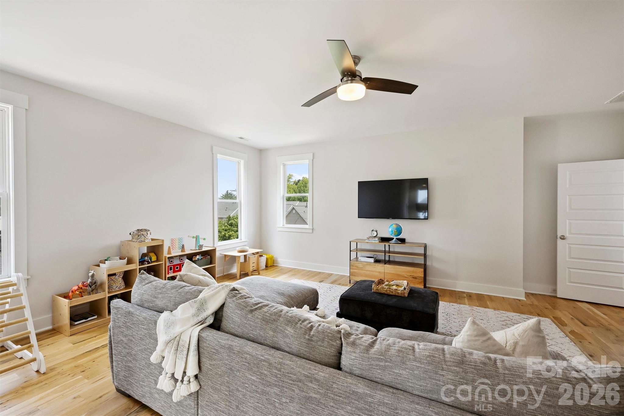 215 Hartford Avenue Property Photo 32