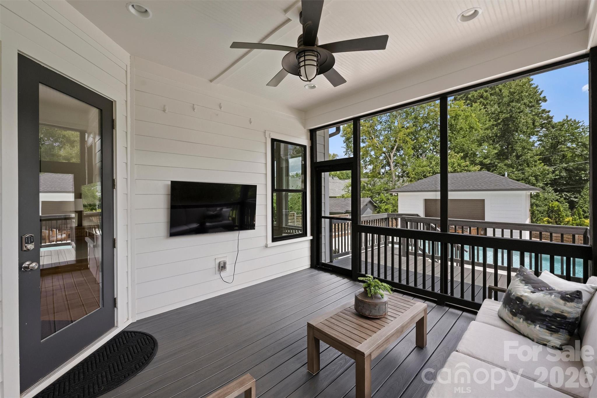 215 Hartford Avenue Property Photo 39