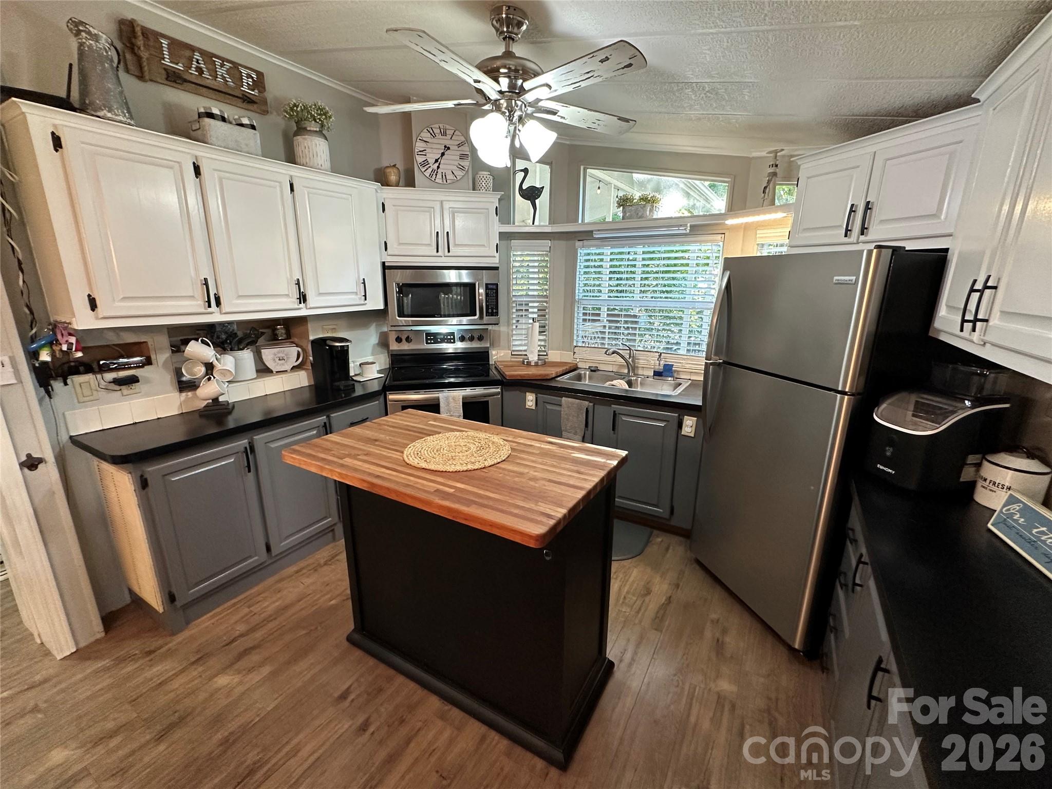 111 Hickory Circle Property Photo 17