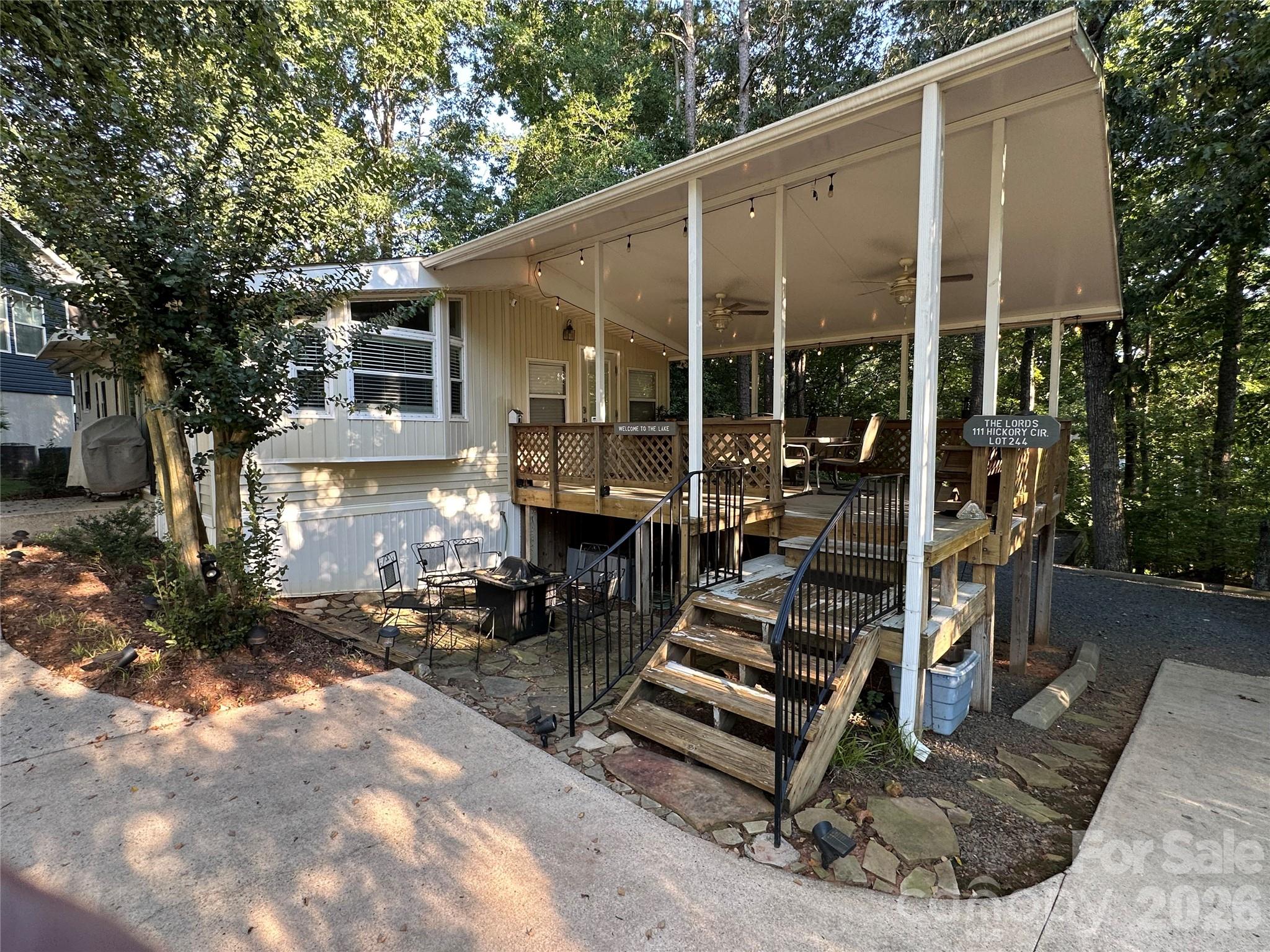 111 Hickory Circle Property Photo 32