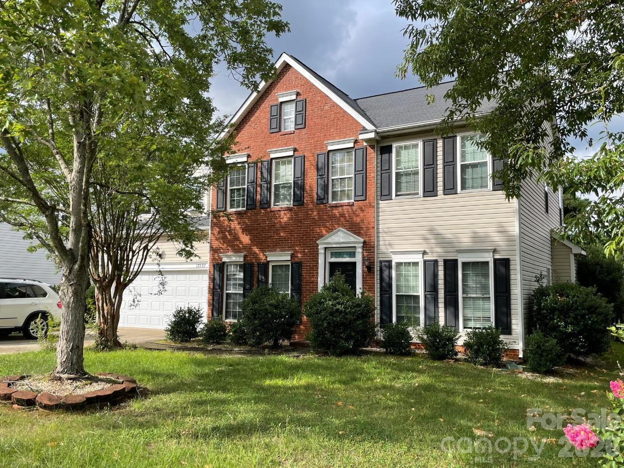 17237 Baldwin Hall Drive Property Photo 1