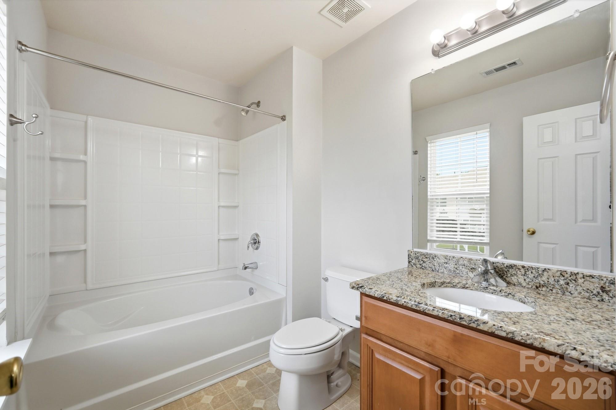 13838 Singleleaf Lane Property Photo 17