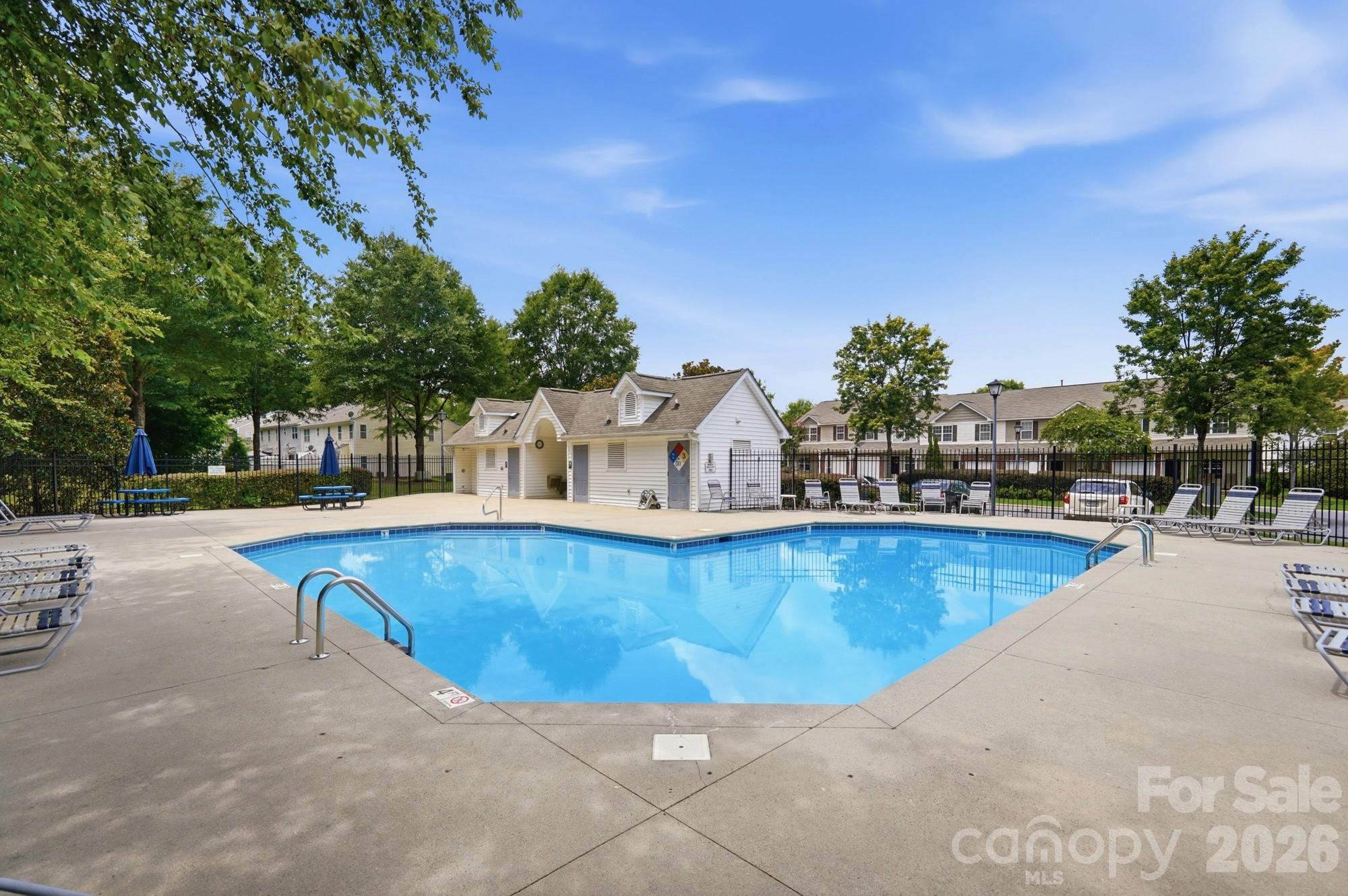 13838 Singleleaf Lane Property Photo 26