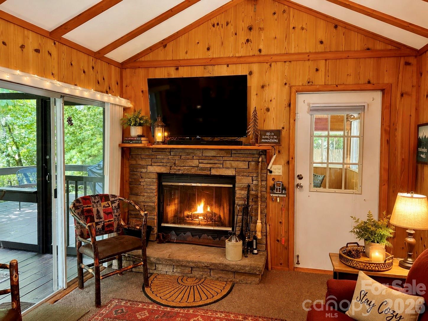 21 Bear Cub Drive Property Photo 4