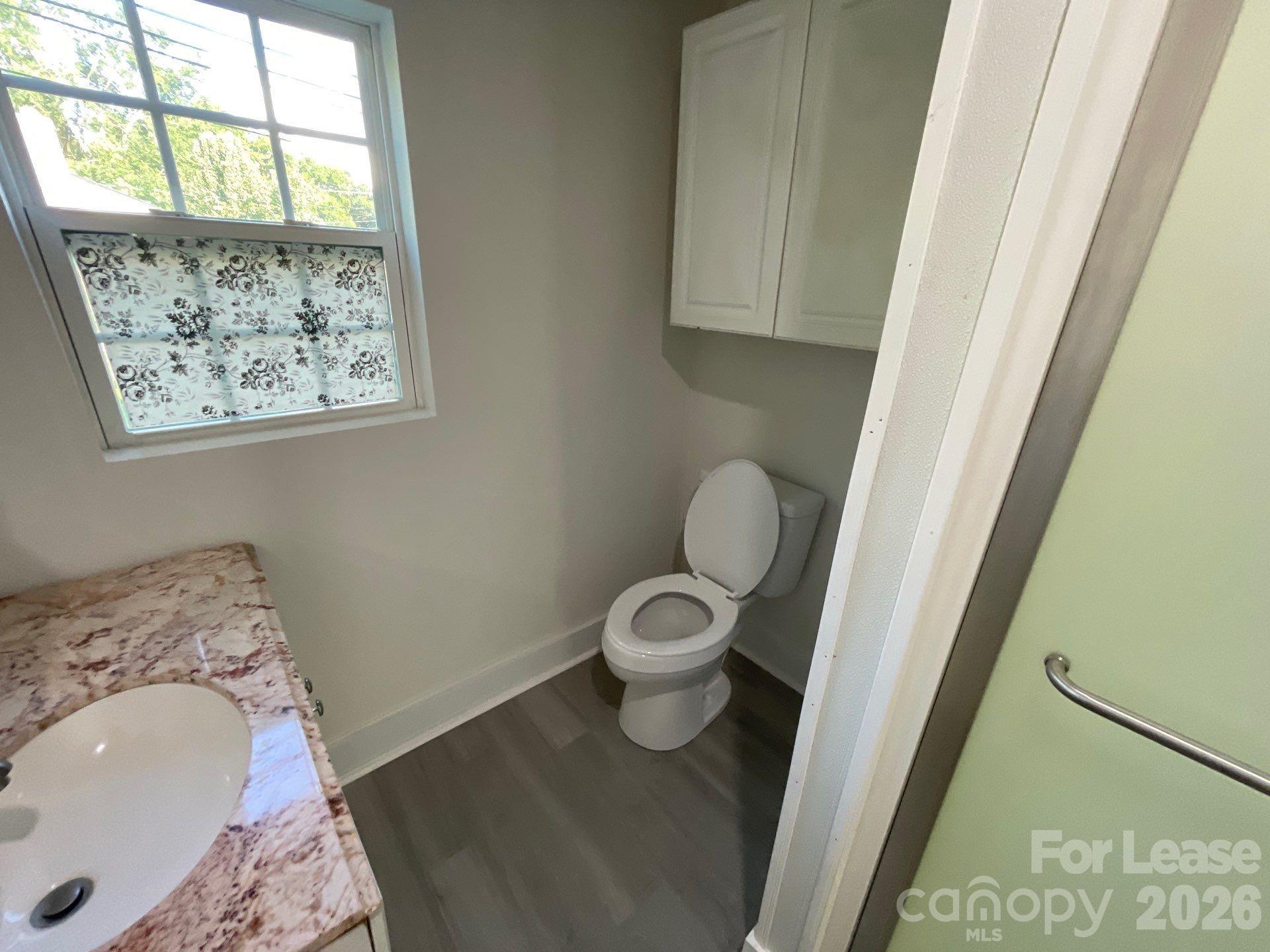 649 Arch Drive Property Photo 7