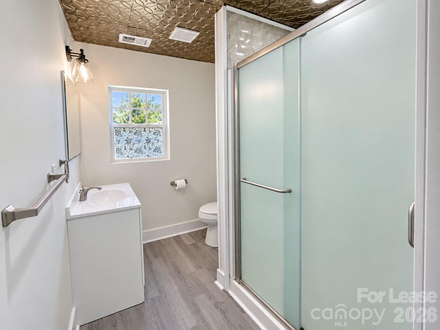 649 Arch Drive Property Photo 12