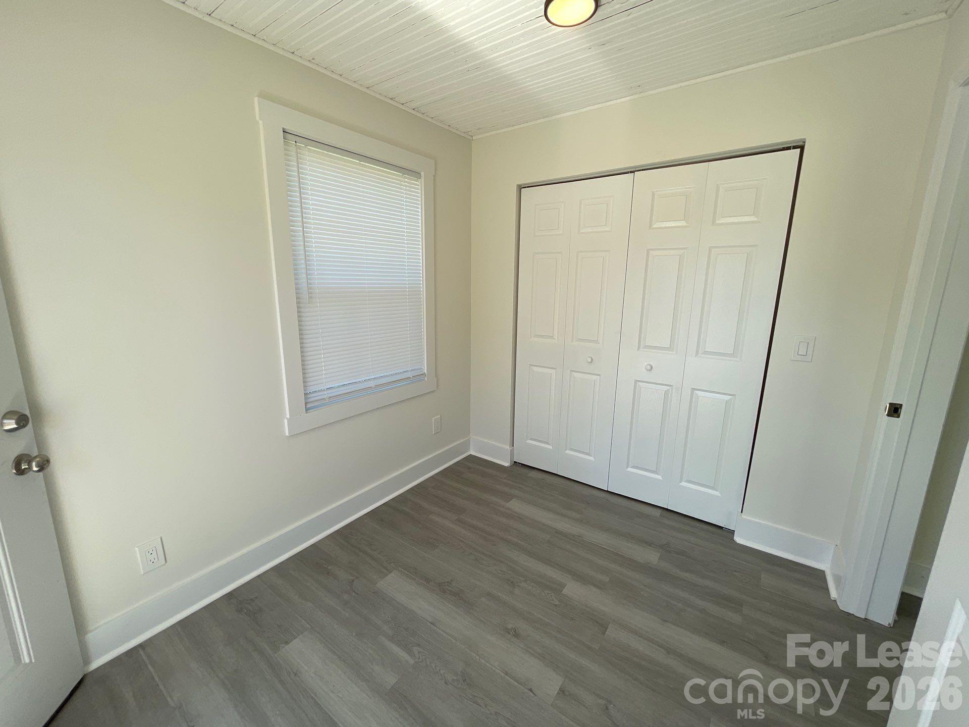 649 Arch Drive Property Photo 17