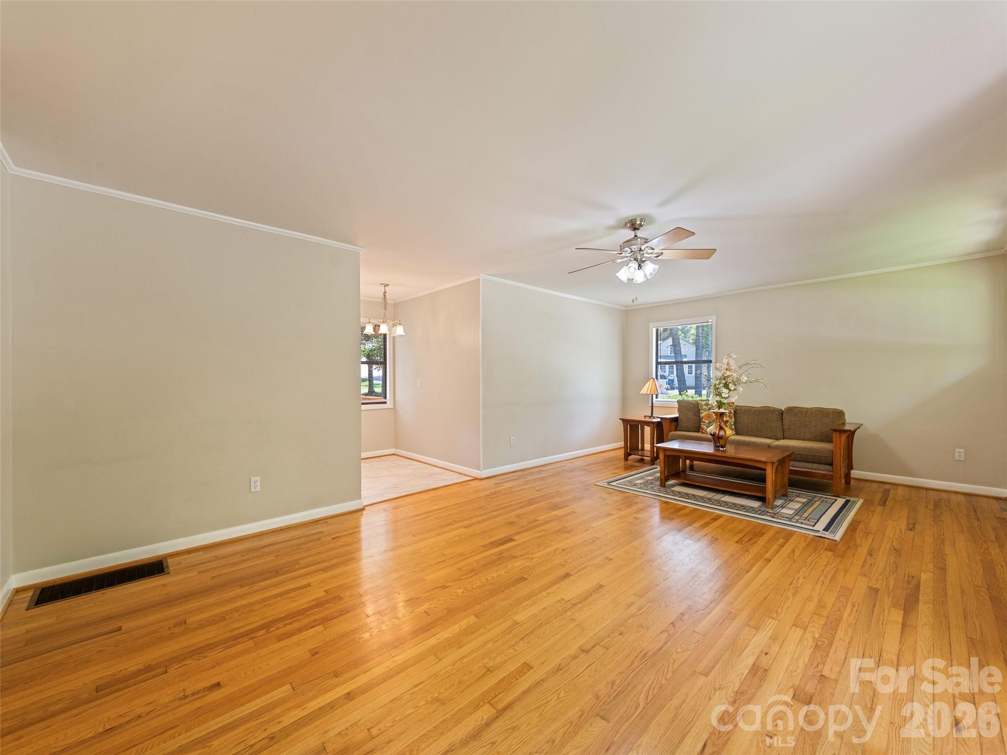 713 Brown Avenue Property Photo 10