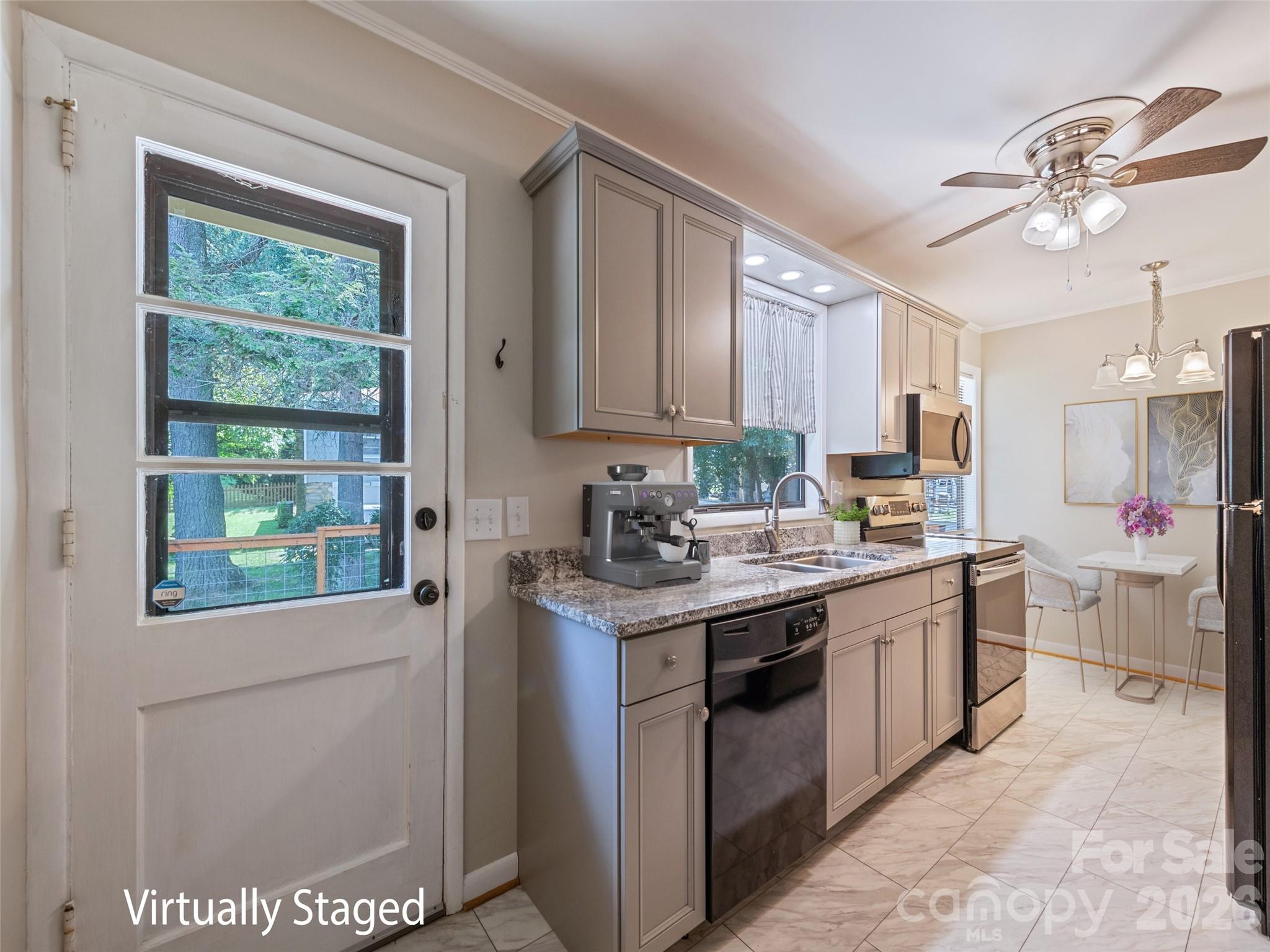 713 Brown Avenue Property Photo 14