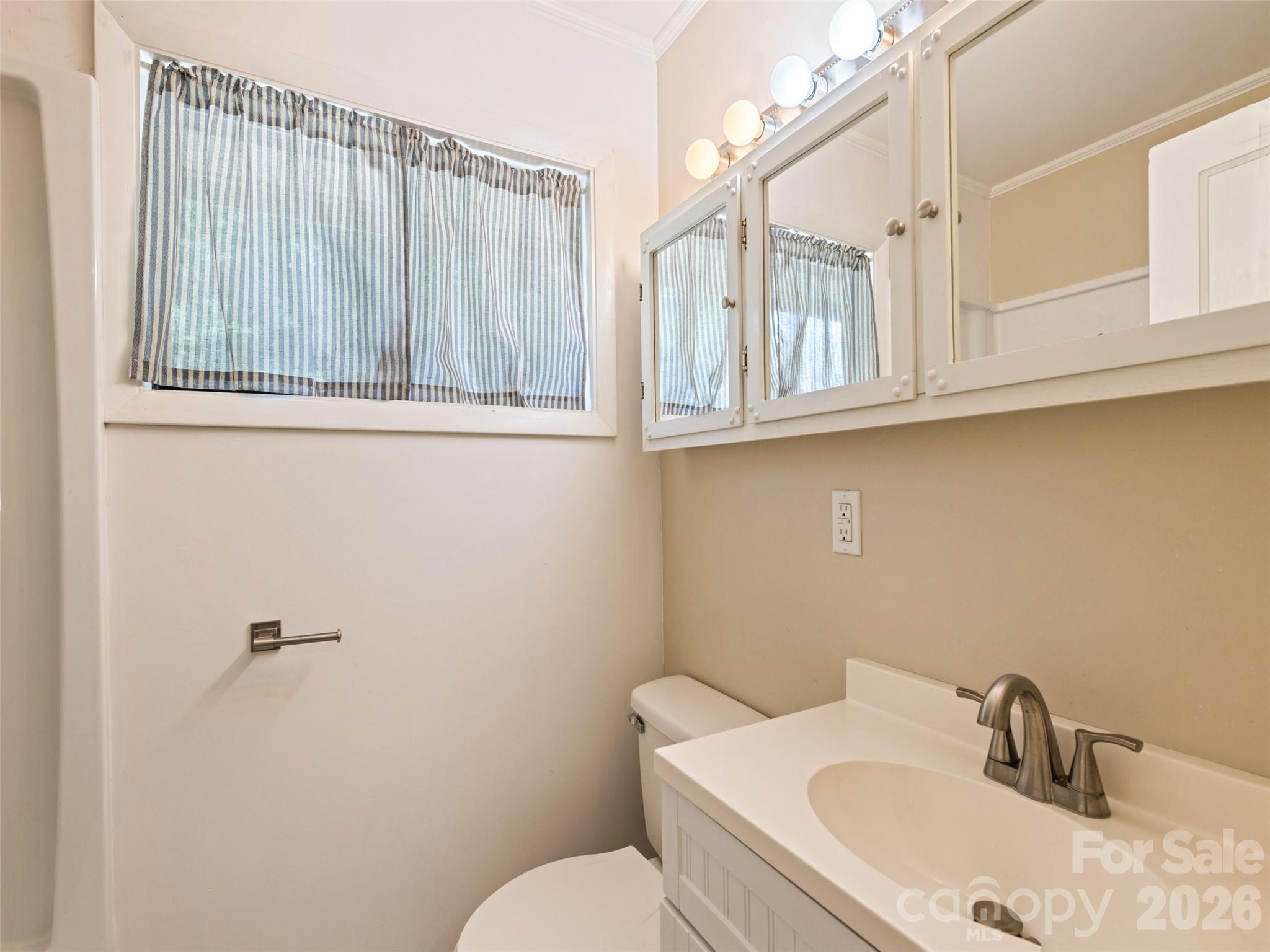 713 Brown Avenue Property Photo 22