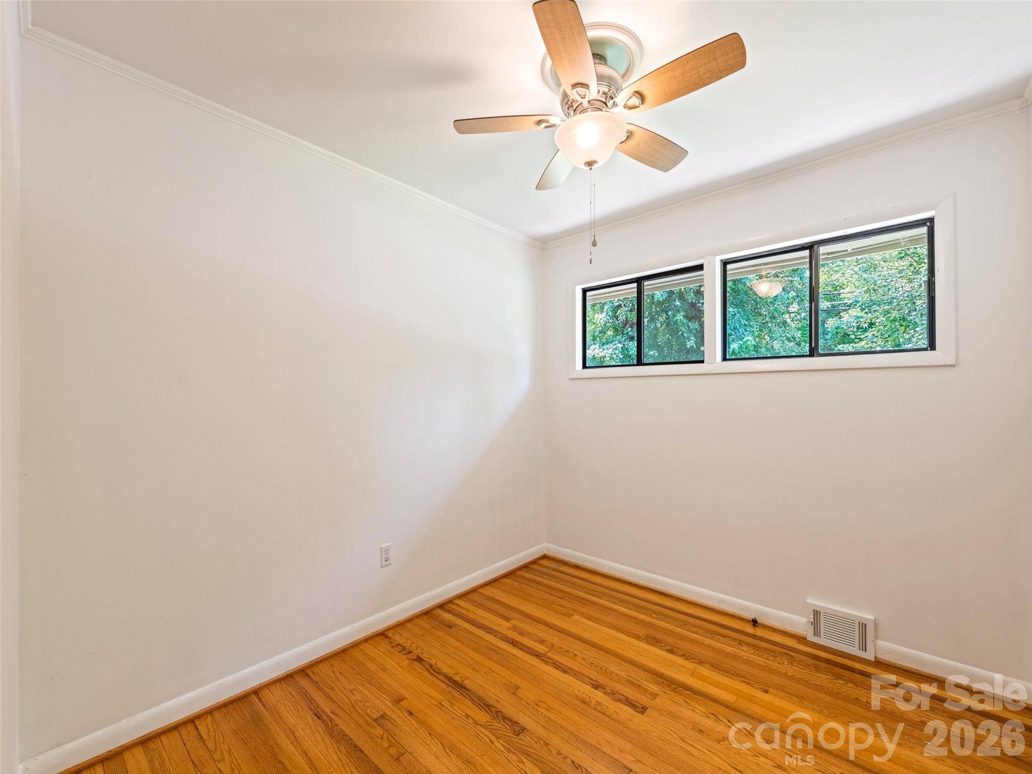 713 Brown Avenue Property Photo 27