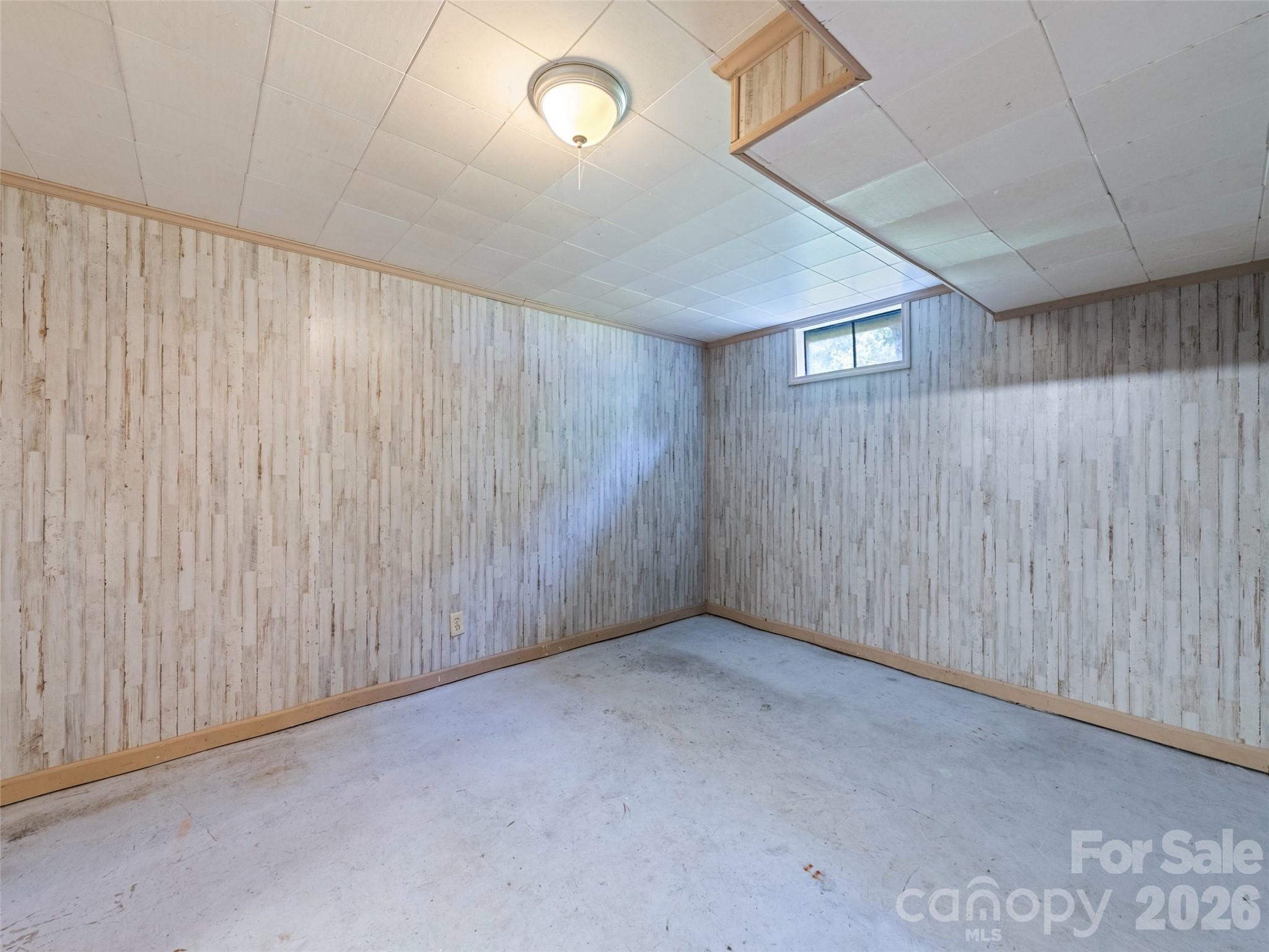 713 Brown Avenue Property Photo 31