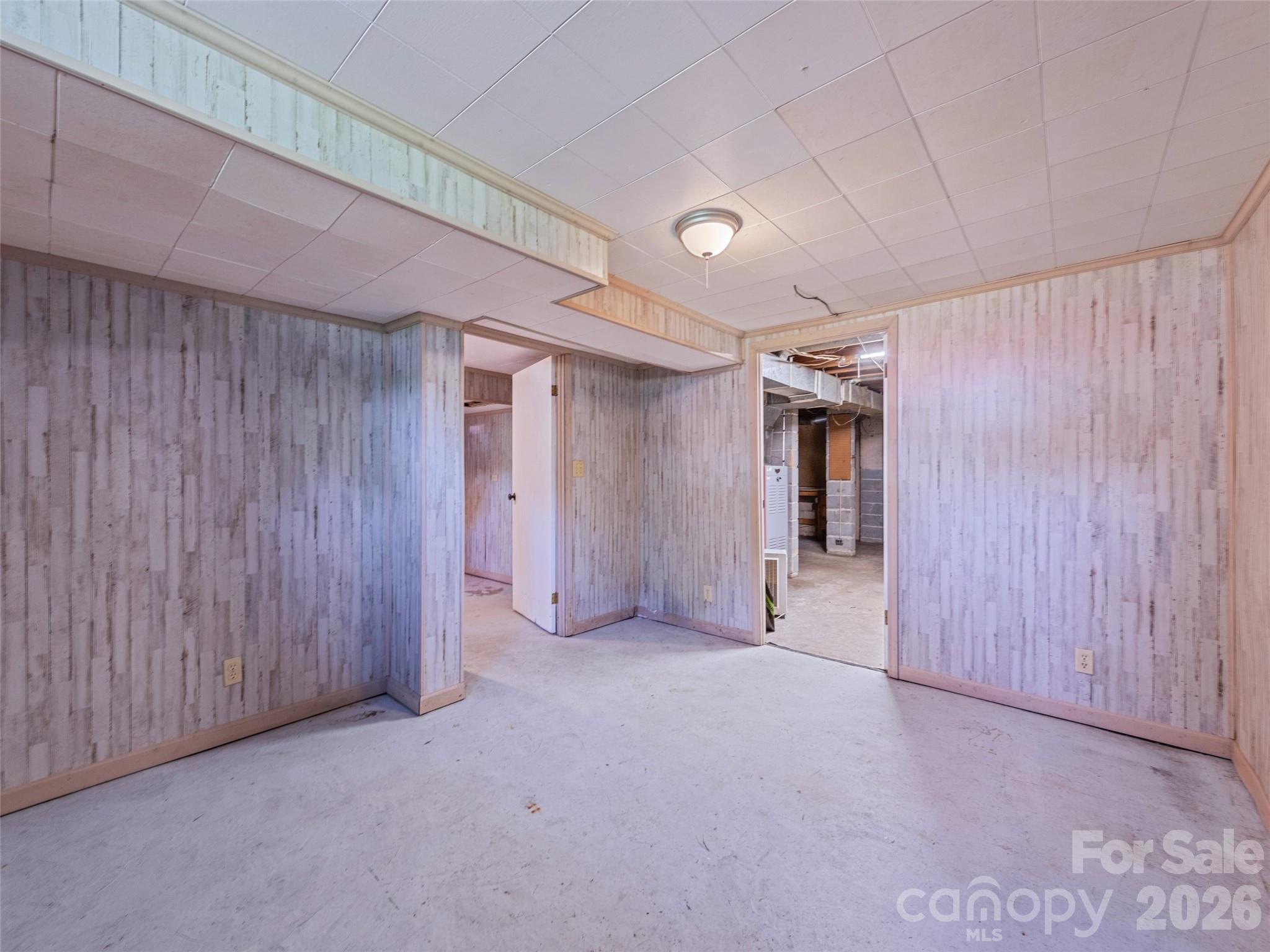 713 Brown Avenue Property Photo 32