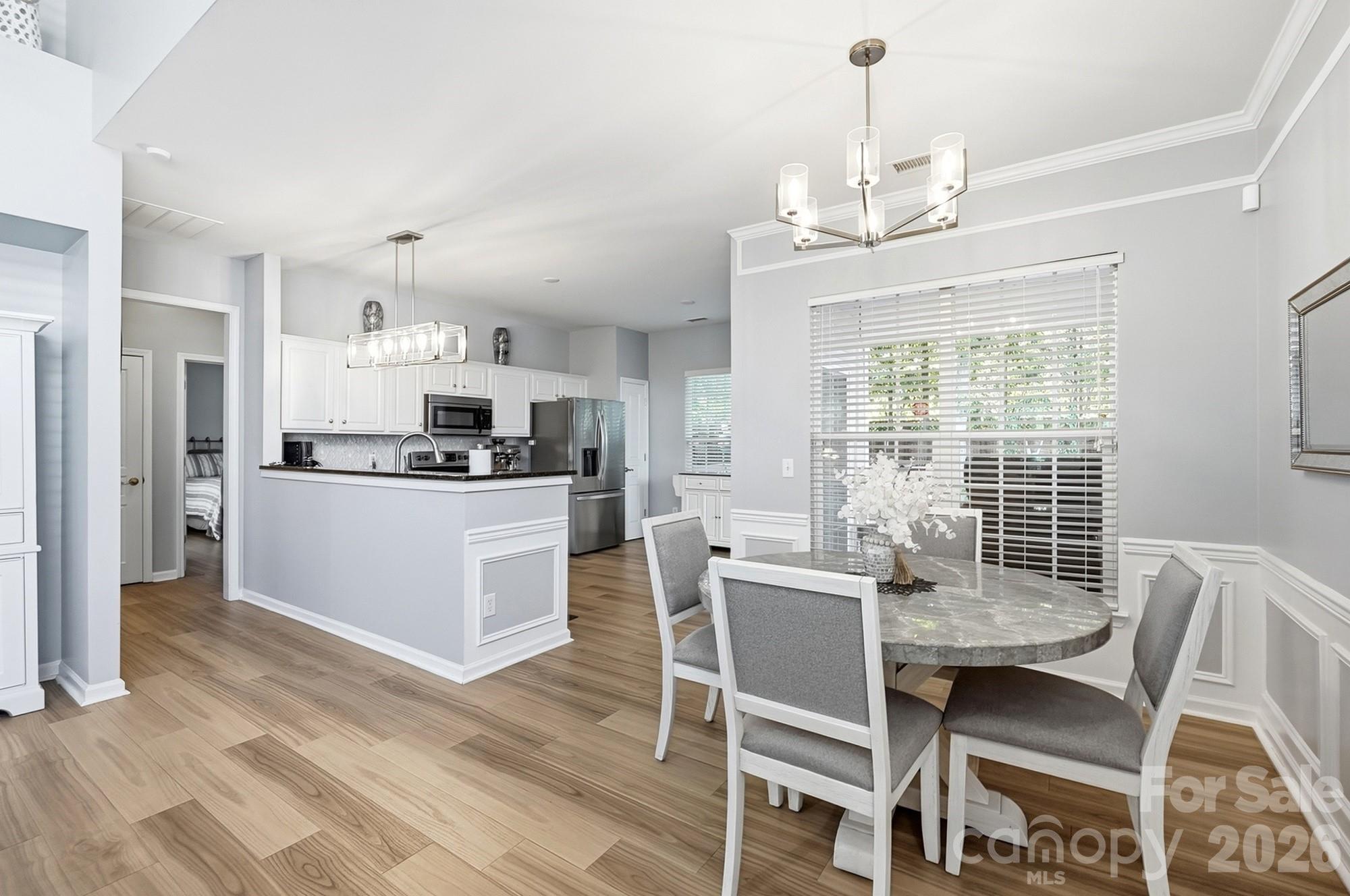 8530 Heron Glen Drive Property Photo 8