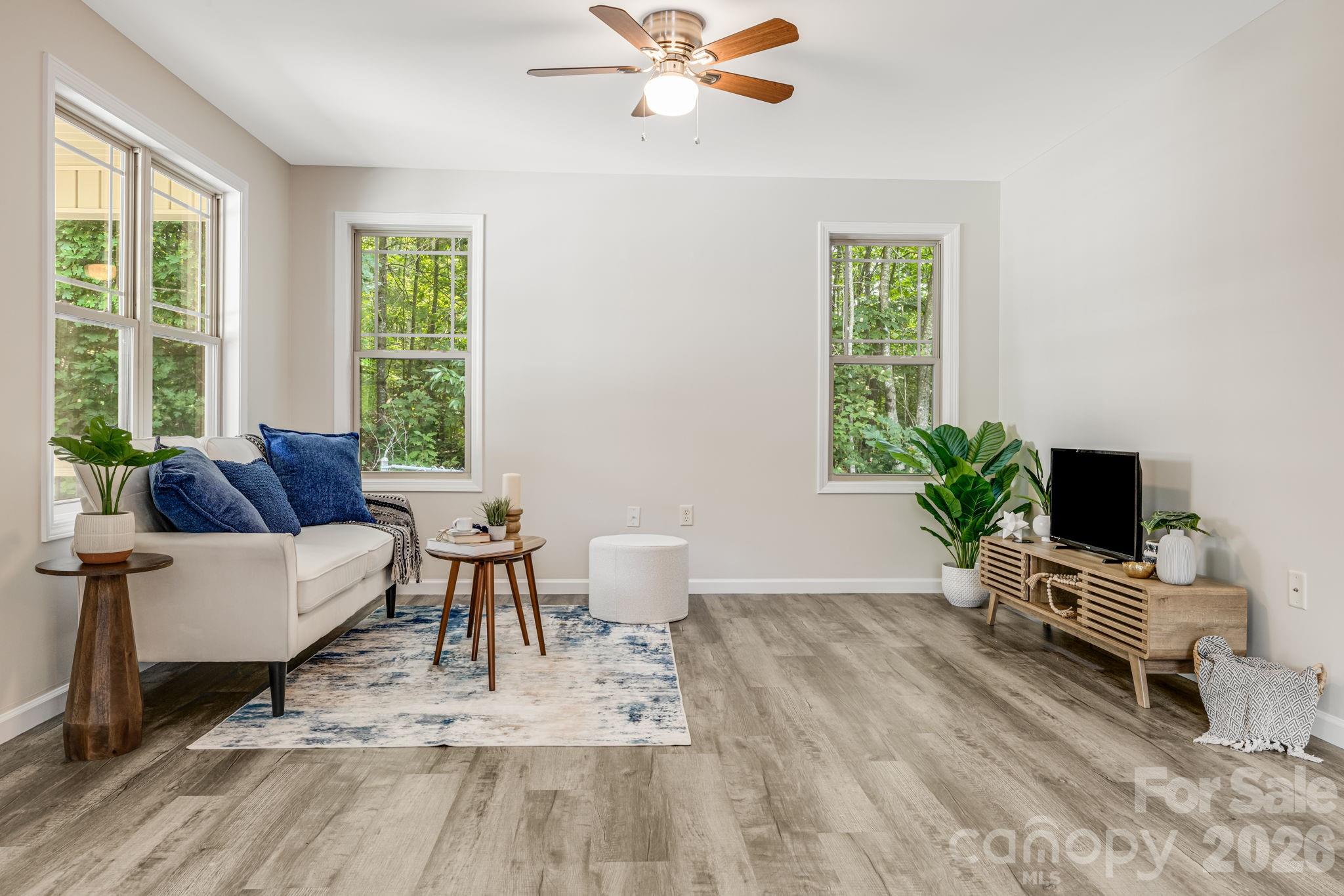 9 Coral Berry Drive Property Photo 2