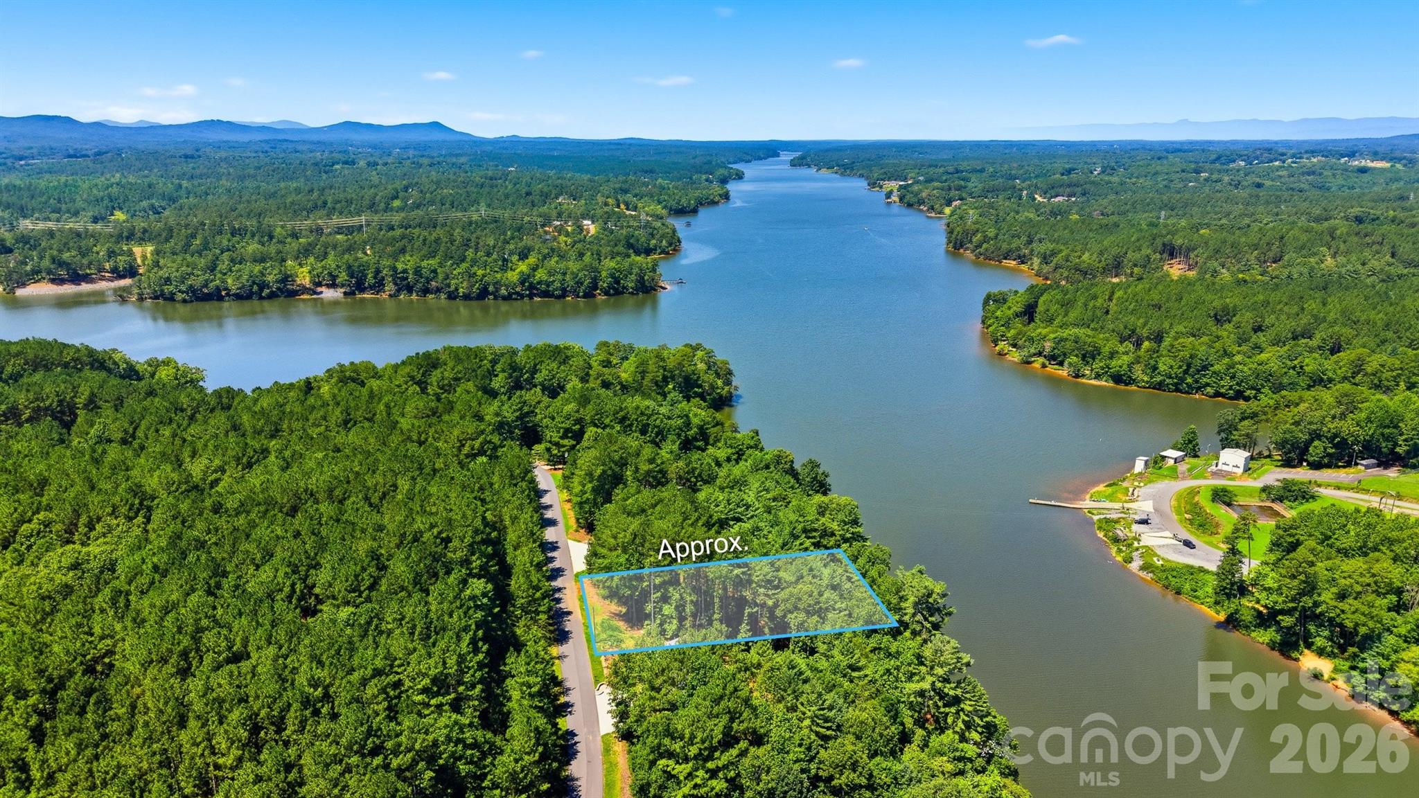 38 Peaceful Cove Court Property Photo 1