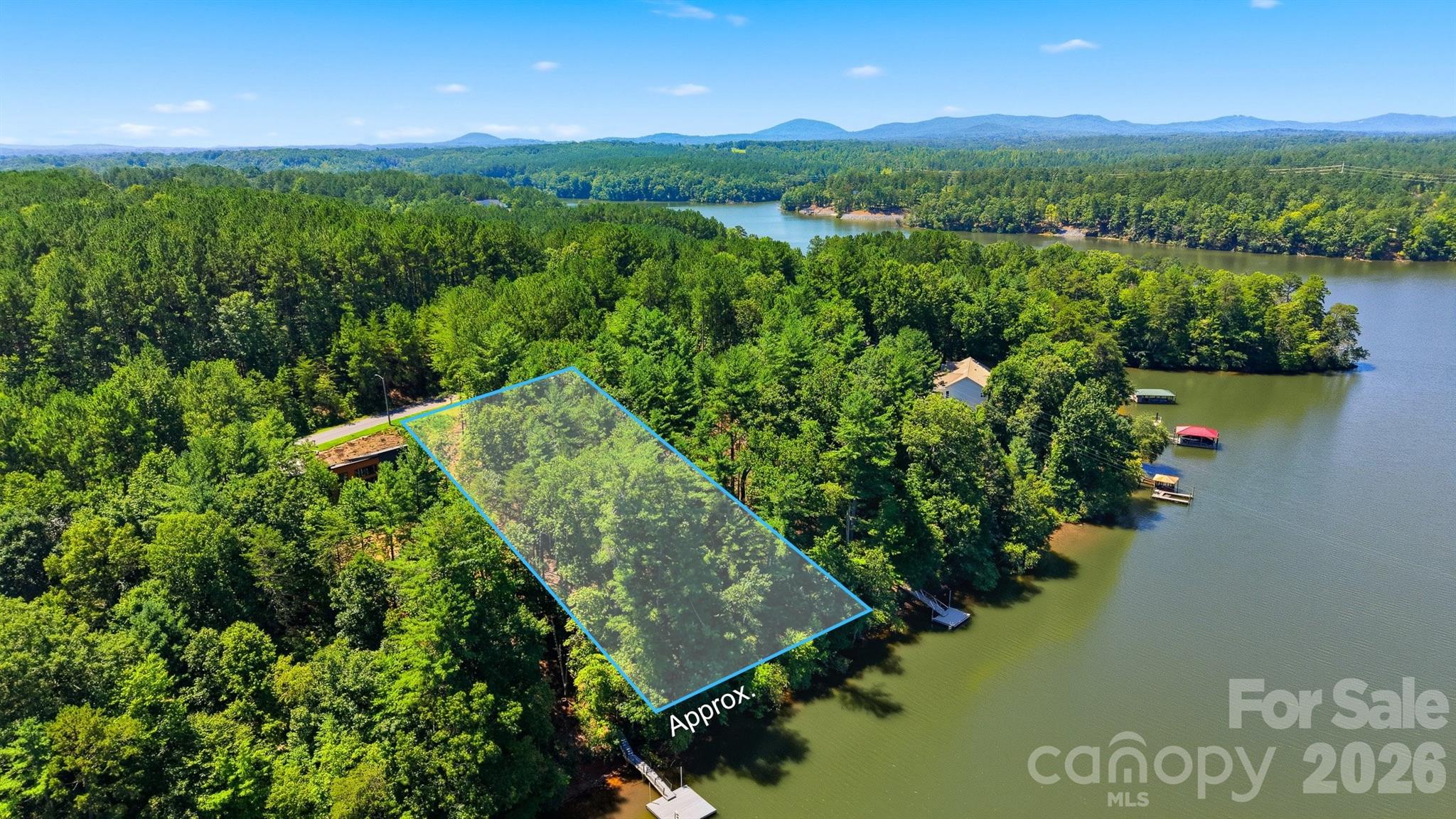 38 Peaceful Cove Court Property Photo 4