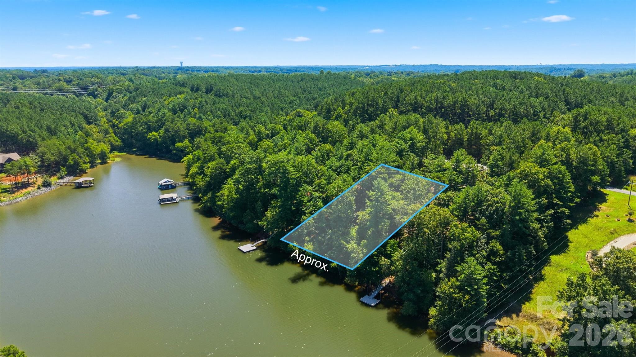 38 Peaceful Cove Court Property Photo 5