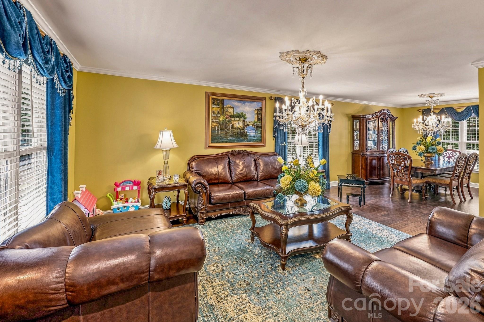 163 Sherry Street Property Photo 2
