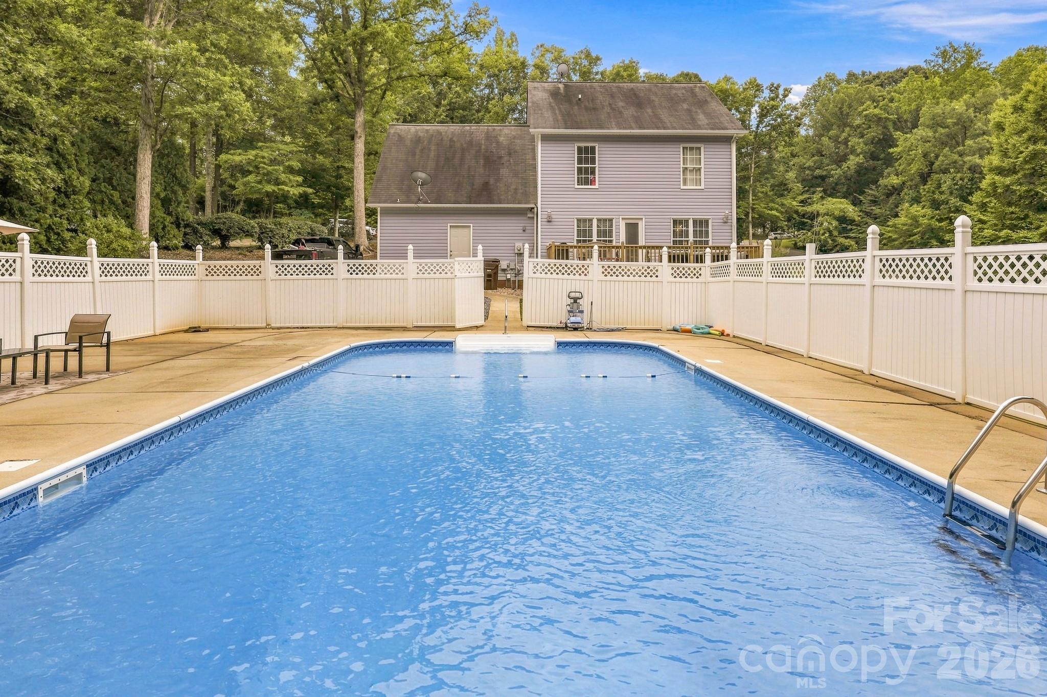 163 Sherry Street Property Photo 28