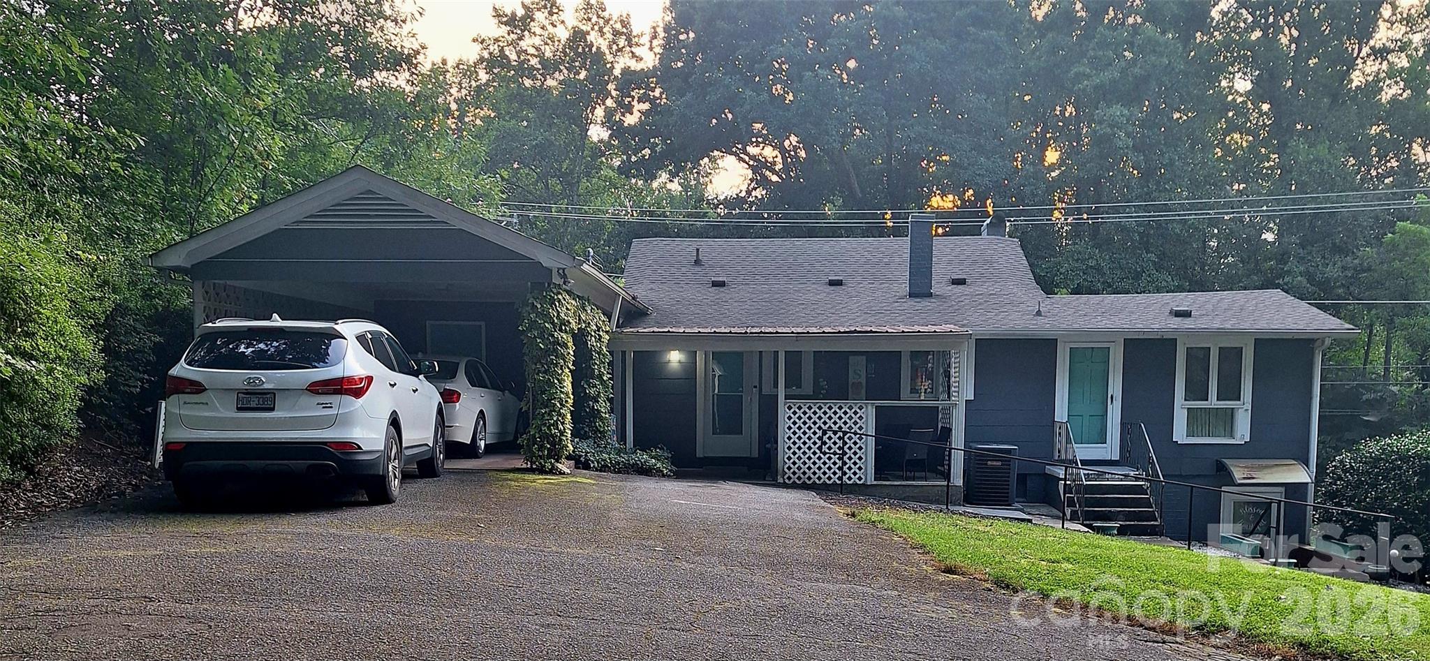 1876 Drexel Road Property Photo 7