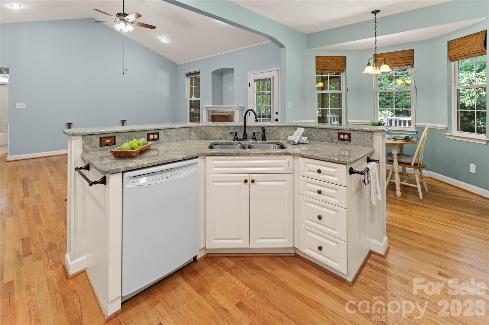 2017 Cameron Heights Circle Property Photo 11