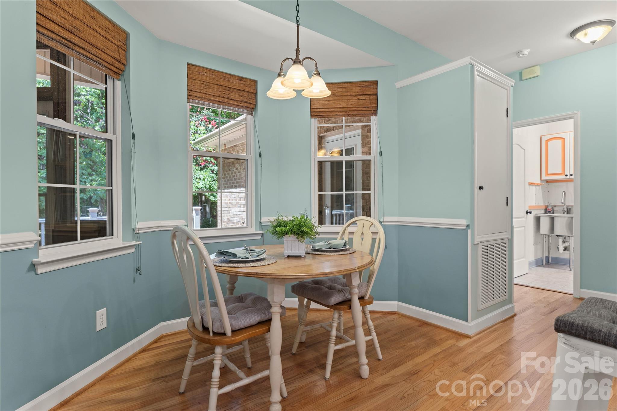 2017 Cameron Heights Circle Property Photo 12