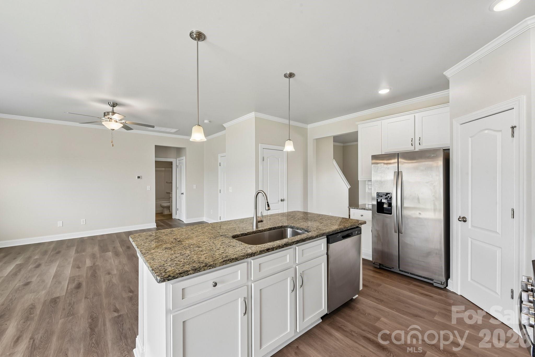 2127 Vecchio Drive Property Photo 17