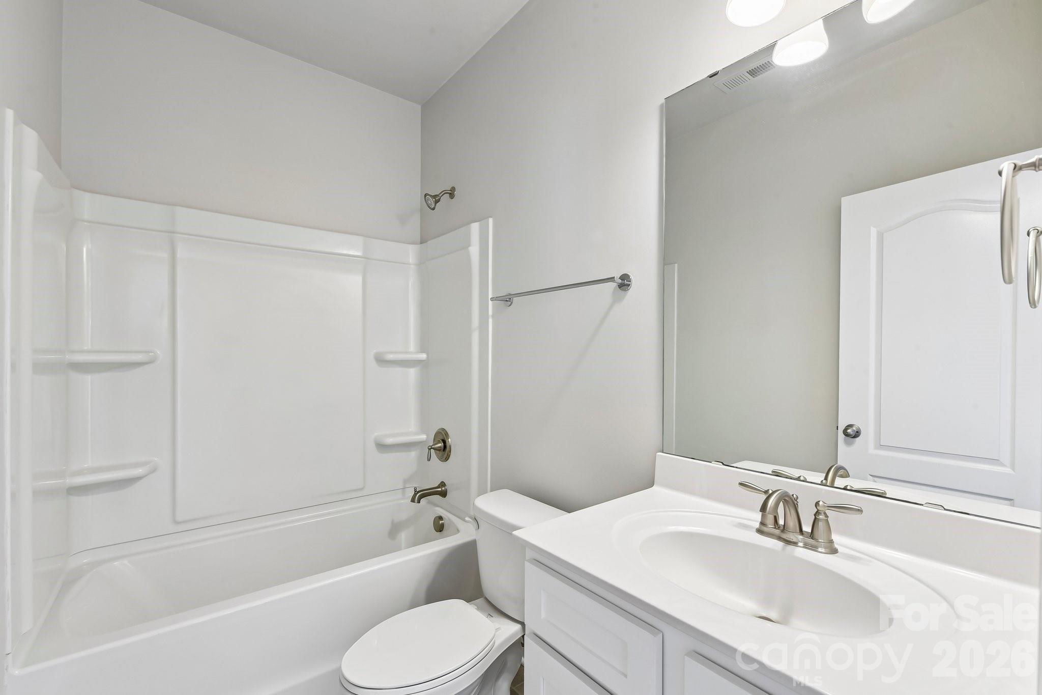 2127 Vecchio Drive Property Photo 19