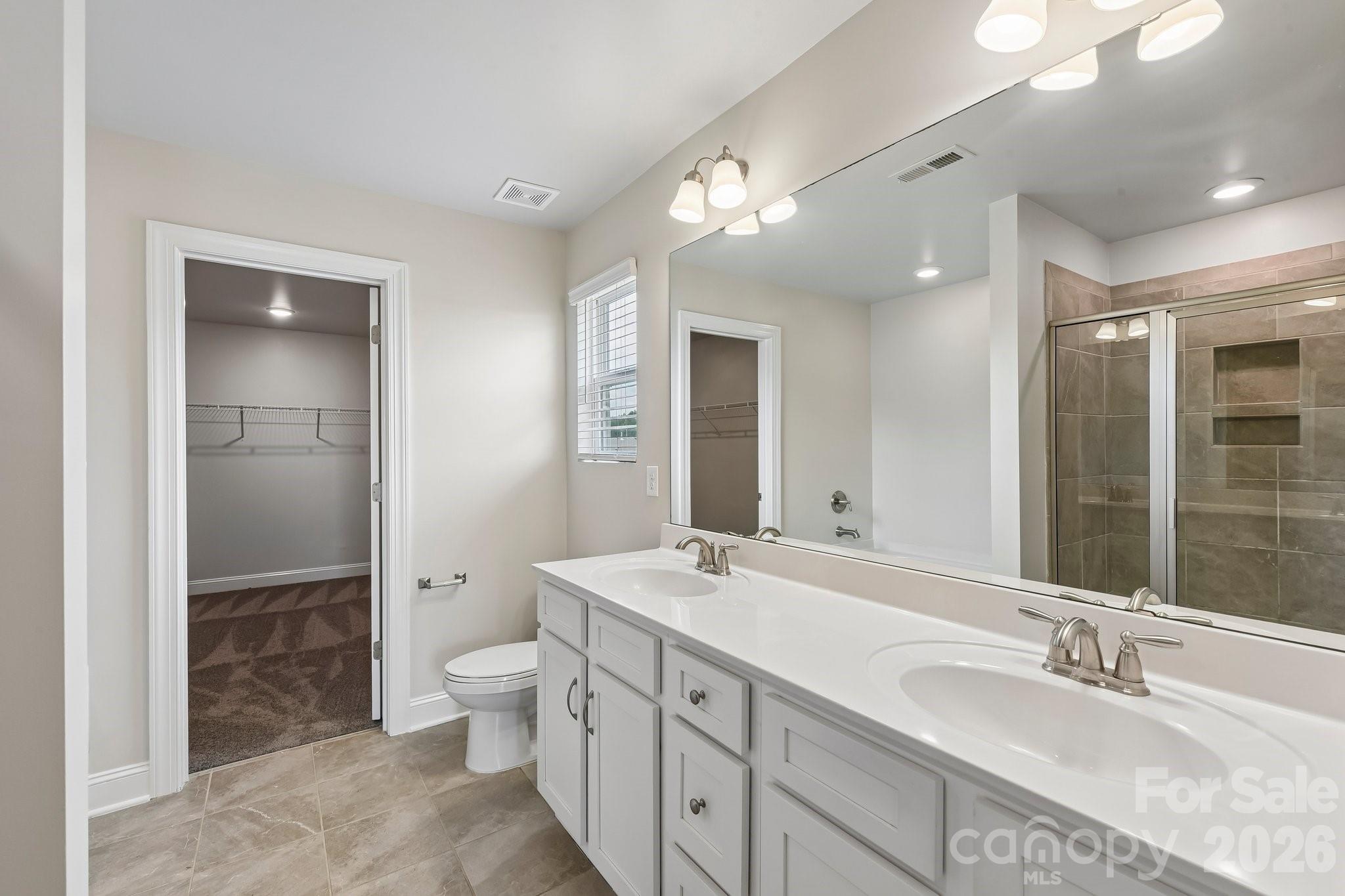2127 Vecchio Drive Property Photo 26