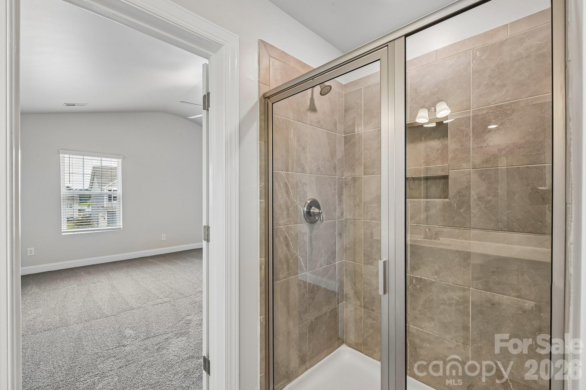 2127 Vecchio Drive Property Photo 27