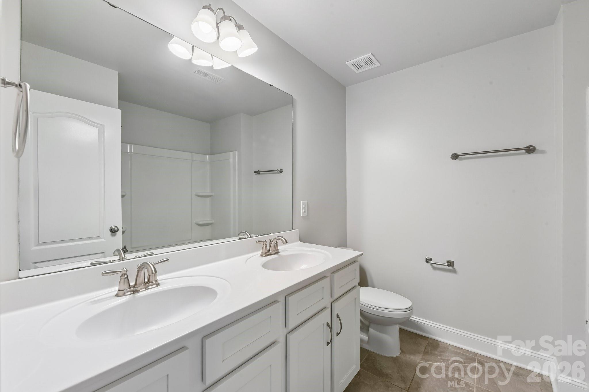 2127 Vecchio Drive Property Photo 37