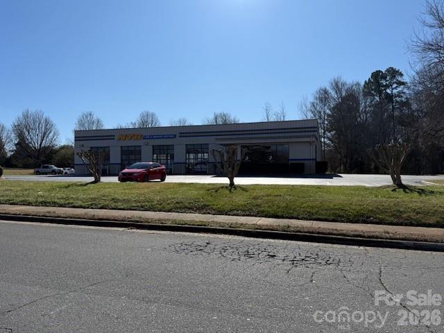 000 Waxhaw Parkway Property Photo 4