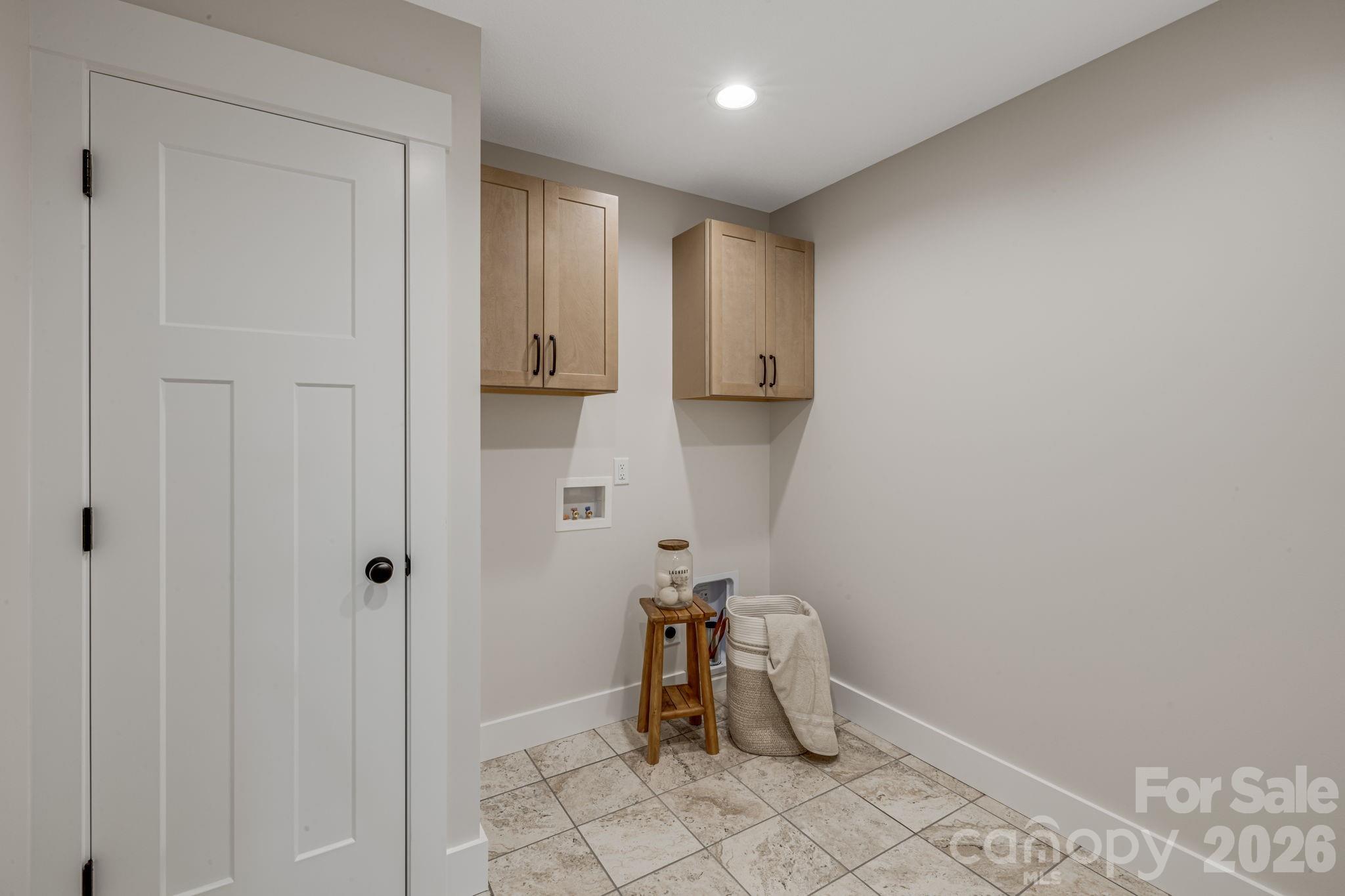 735 Jupiter Road Property Photo 7