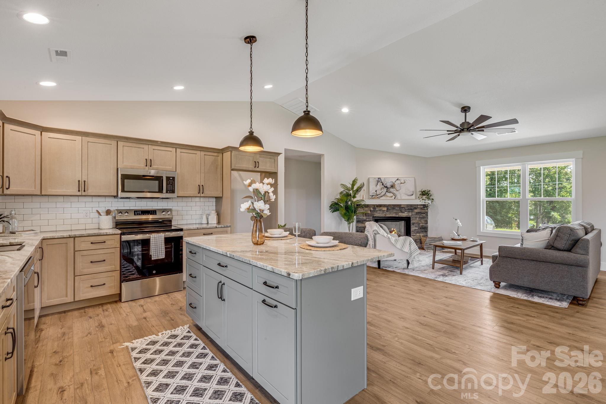 735 Jupiter Road Property Photo 20