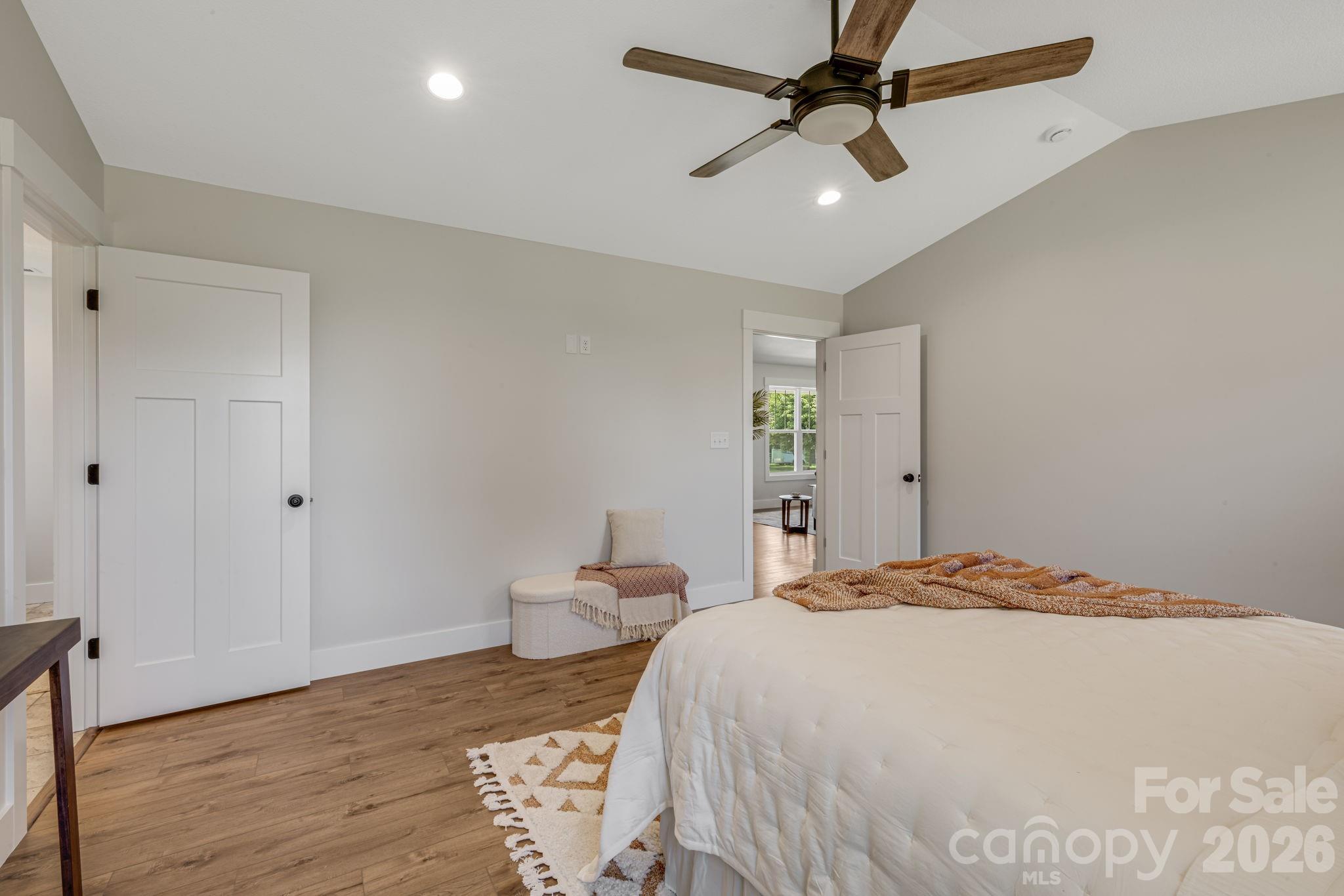 735 Jupiter Road Property Photo 26
