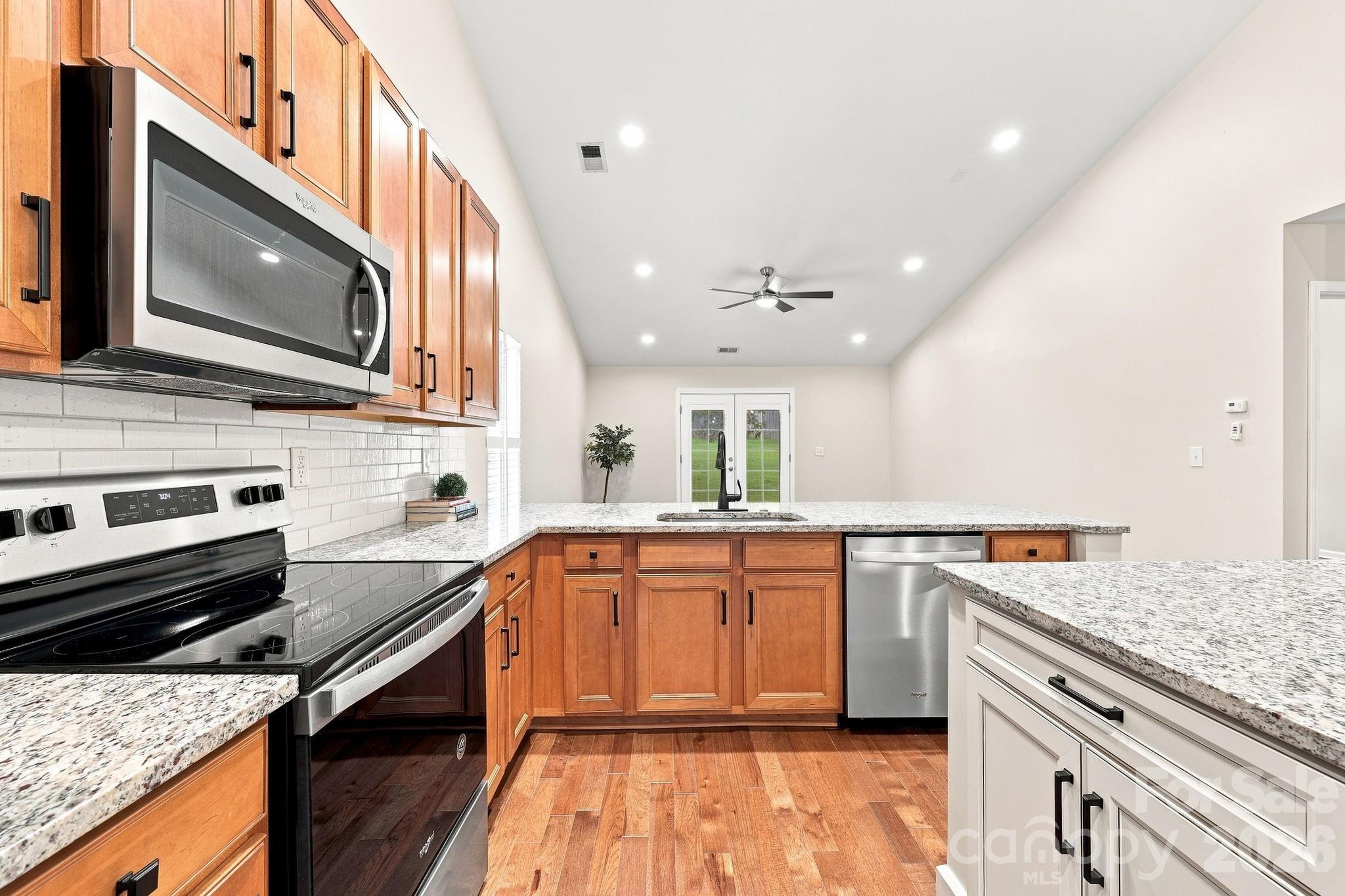 109 Washburn Range Drive Property Photo 6