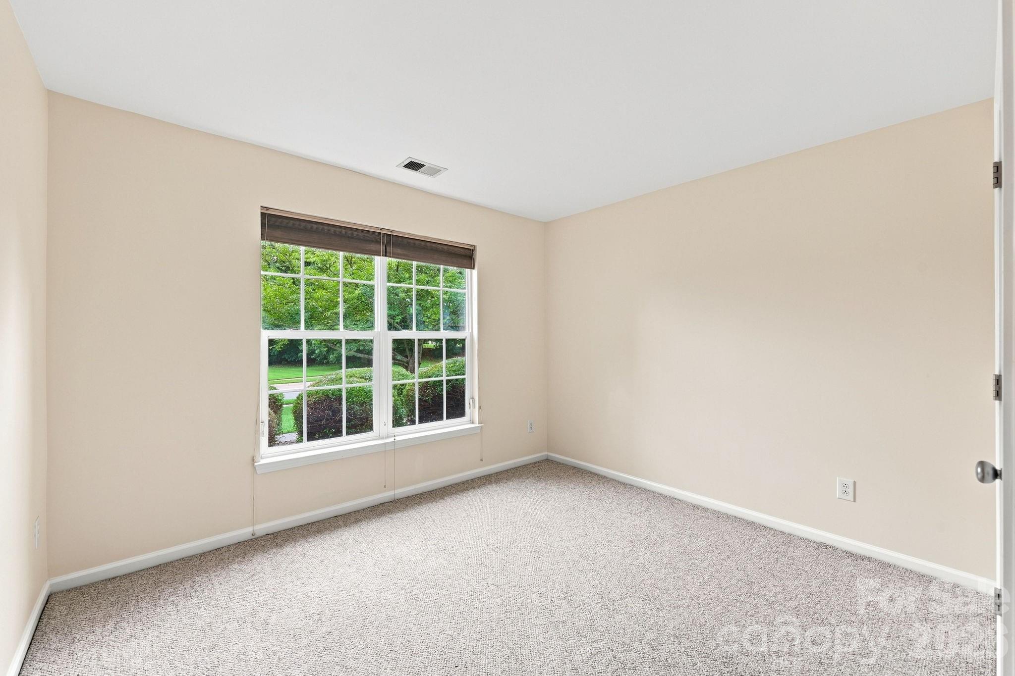 109 Washburn Range Drive Property Photo 25