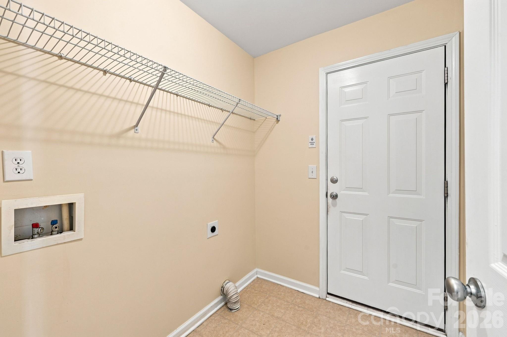 109 Washburn Range Drive Property Photo 28