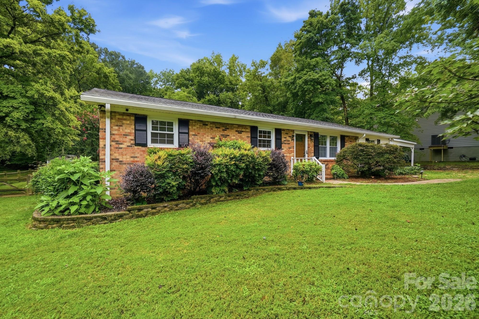 6081 Cambridge Drive Property Photo 1