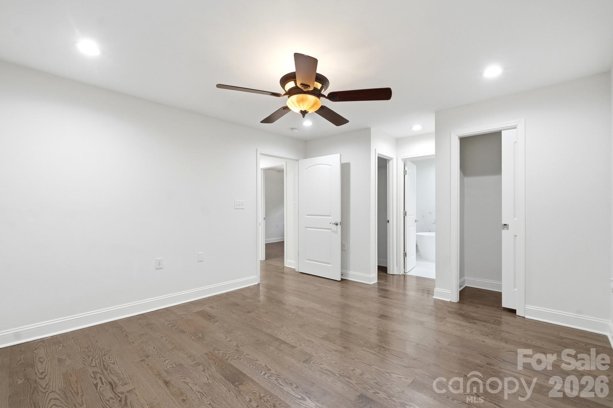 6081 Cambridge Drive Property Photo 18
