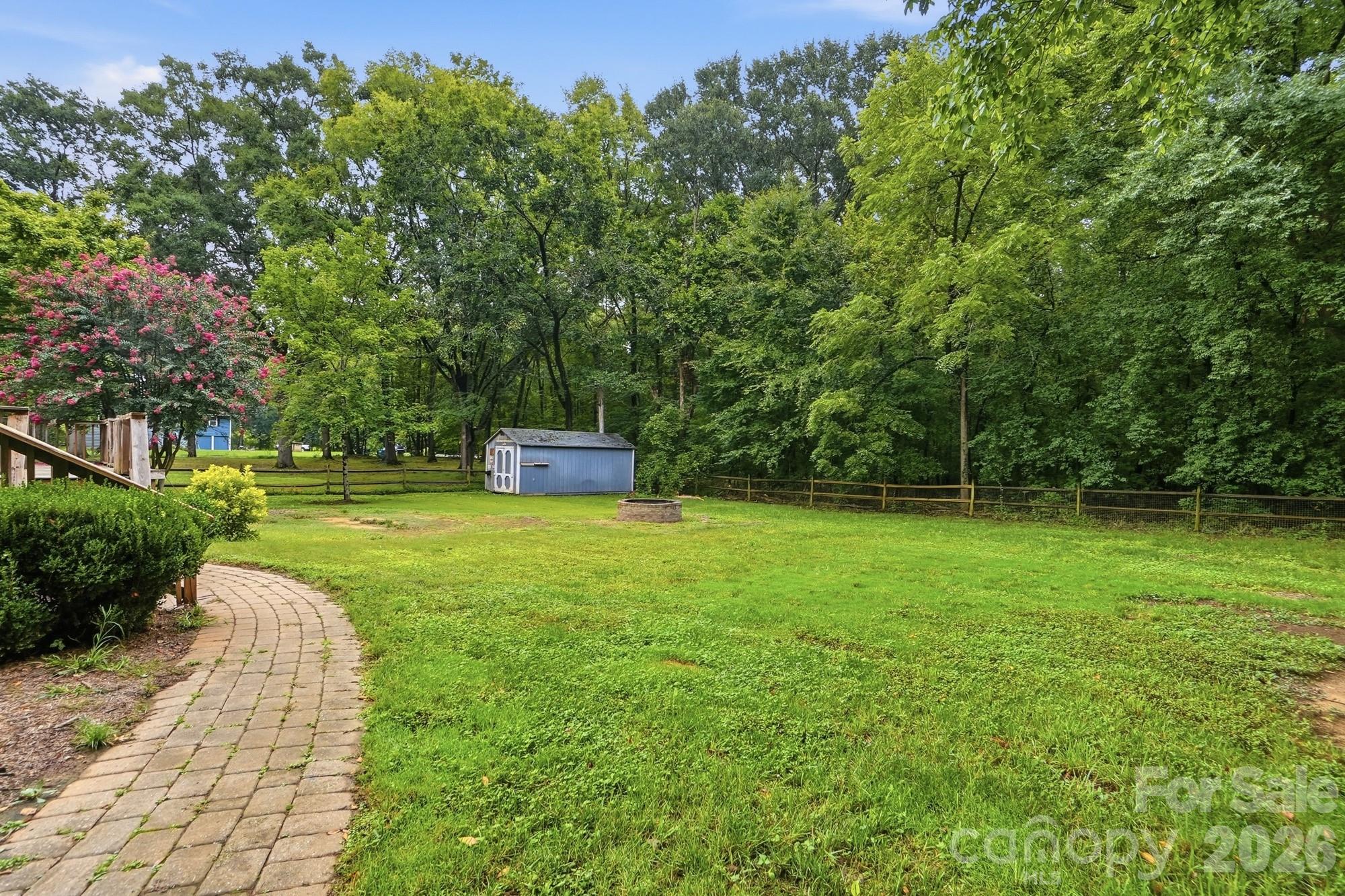 6081 Cambridge Drive Property Photo 36